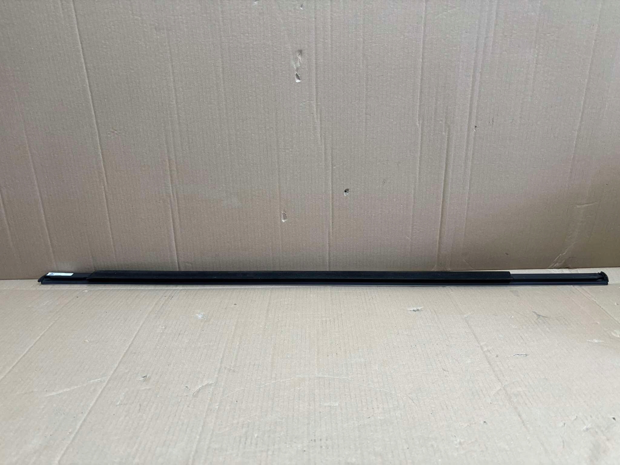 moulding dust right rear part AUDI E-TRON 2019- 4KE839476