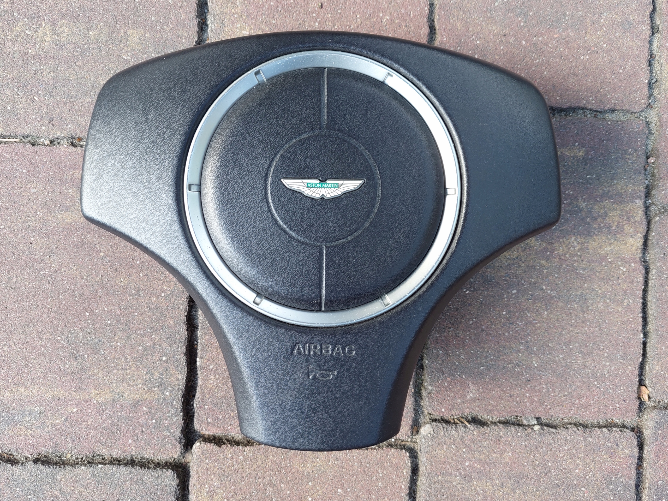 подушка водители подушки безопасности Aston Martin DB9