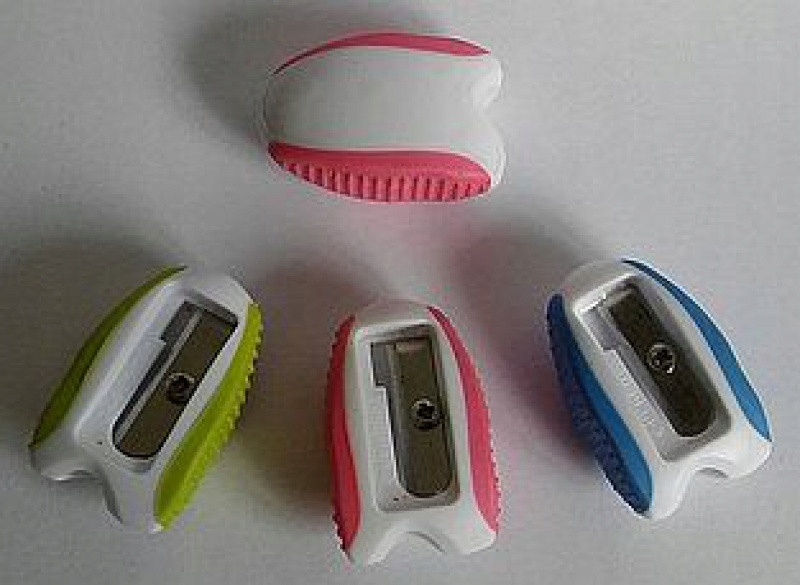 SZKOLNA TEMPERÓWKA DO KREDEK OŁÓWKÓW GUMOWA OSTRA Marka inna