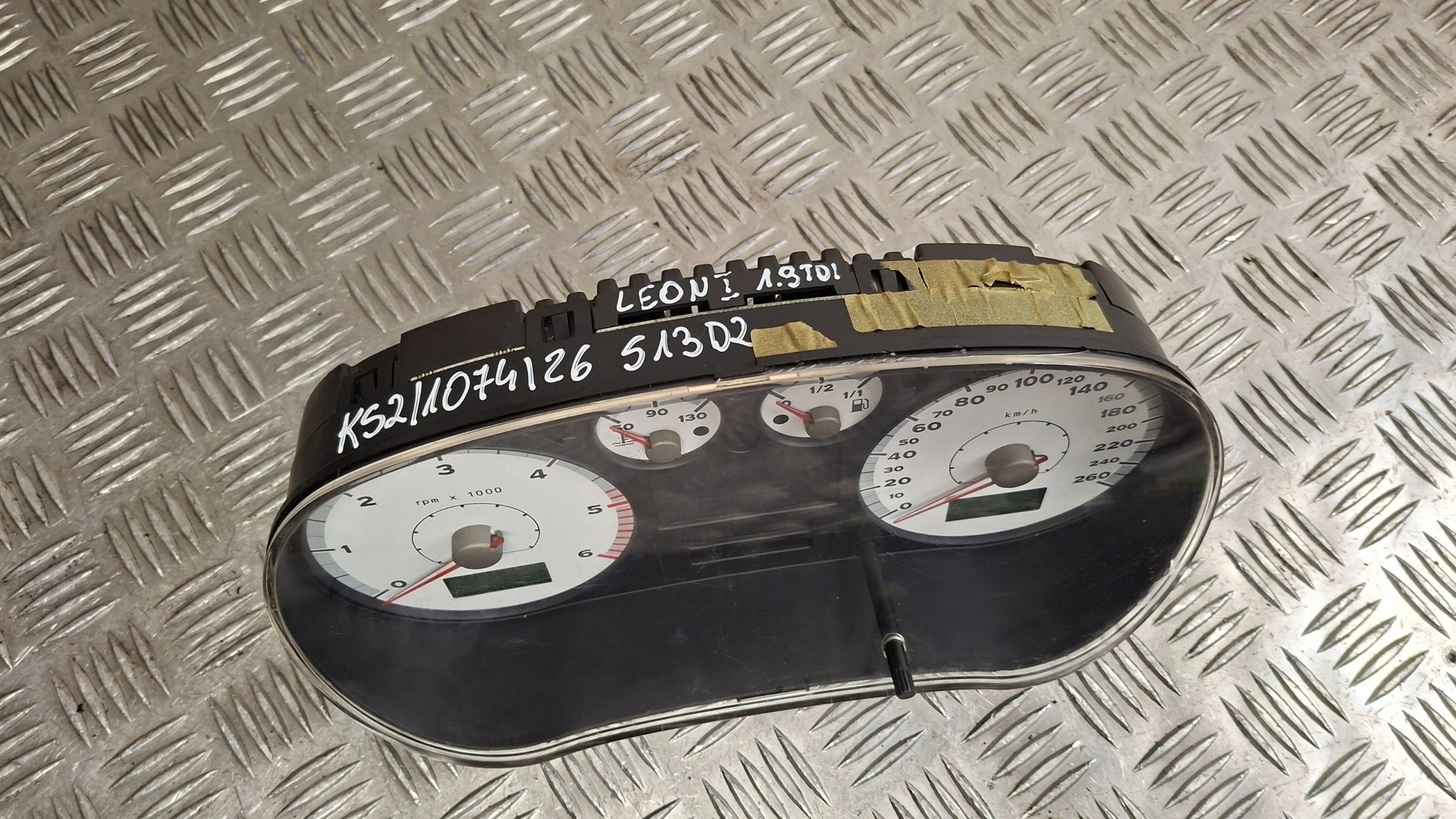 dials dials SEAT LEON and 1.9TDI