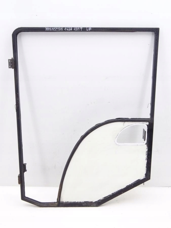 Johnston CX200 C50 142A 101T дверная рама левая