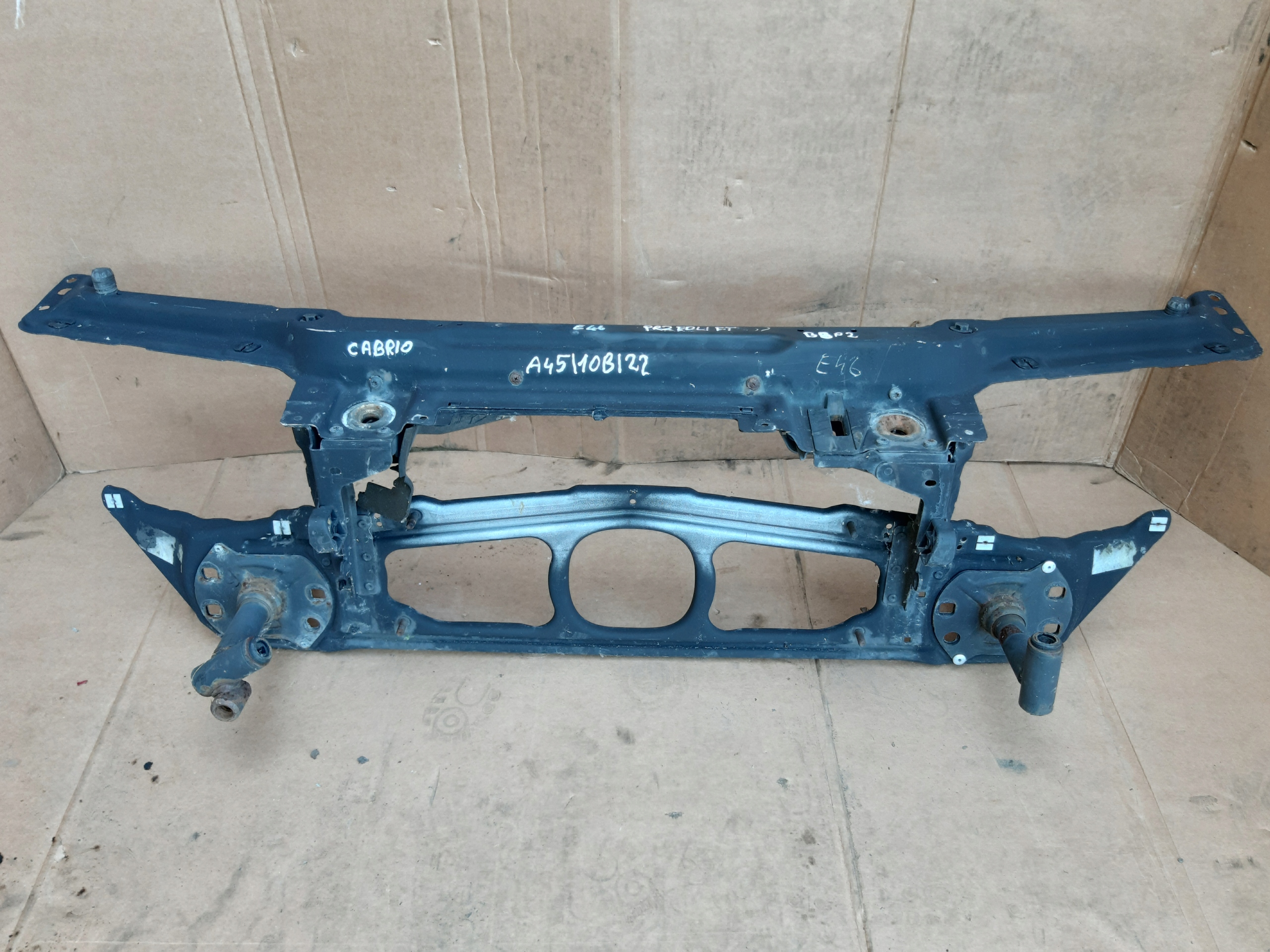 support panel for radiators pillar iron BMW E46 CABRIO