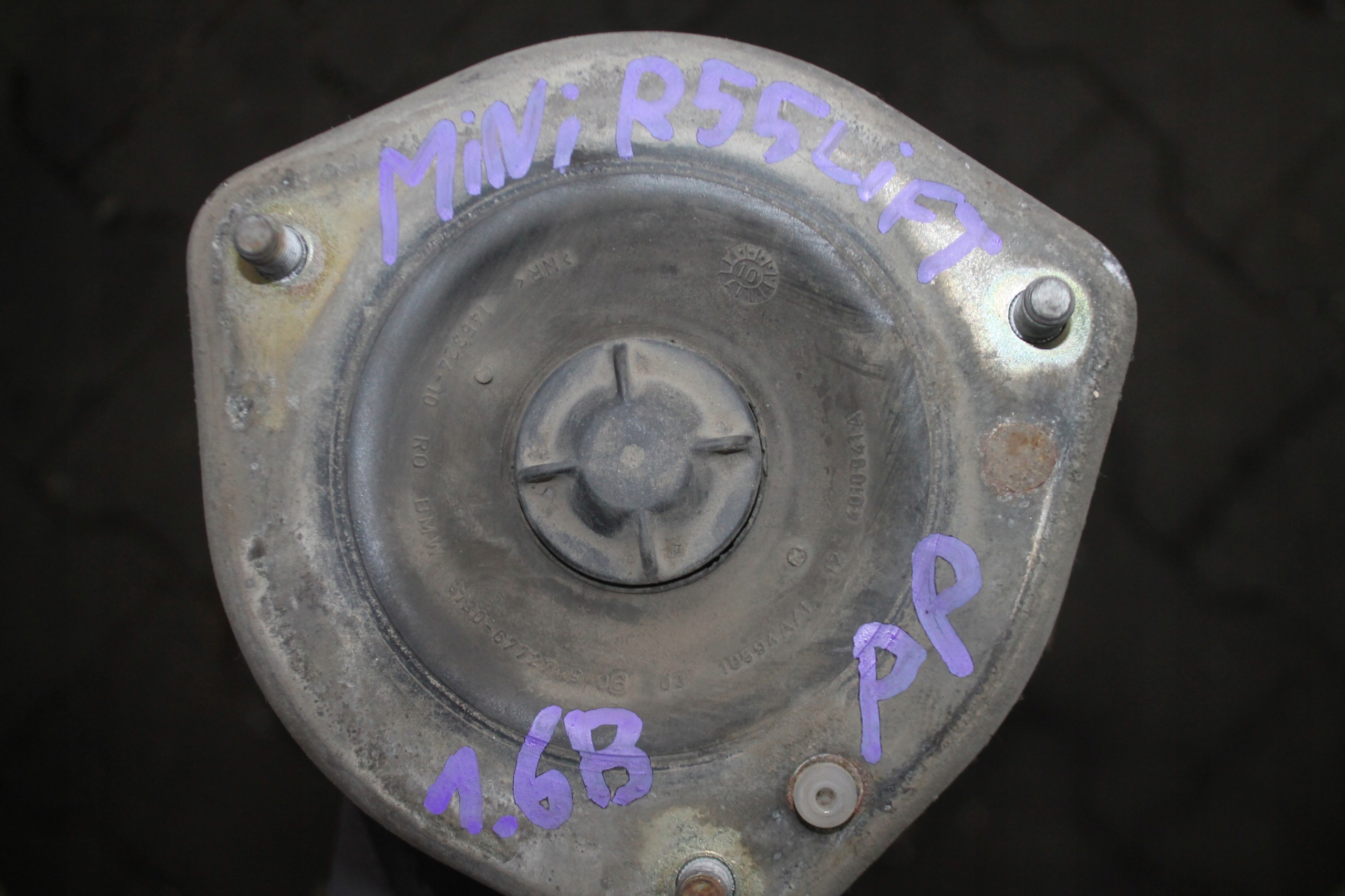 McPherson right front MINI R55 CLUBMAN 1.6 16V 07