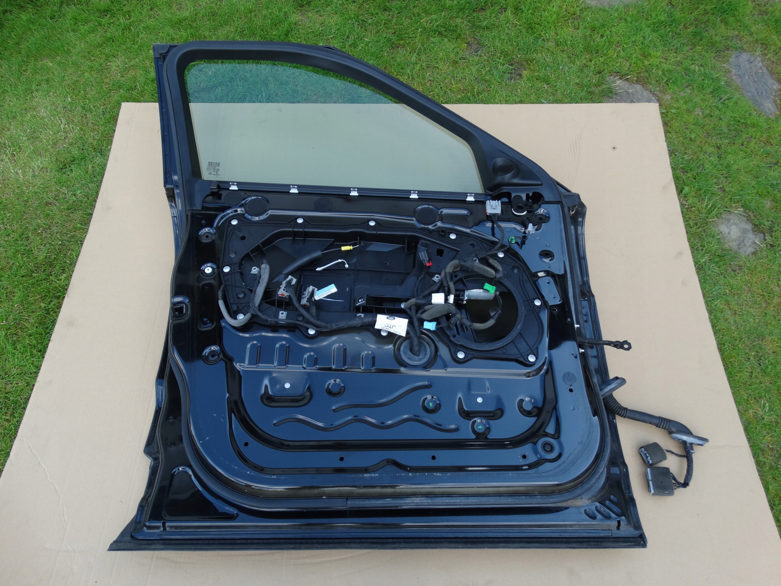 RANGE ROVER EVOQUE and LIFT L538 15-19 door left front front left LRC820