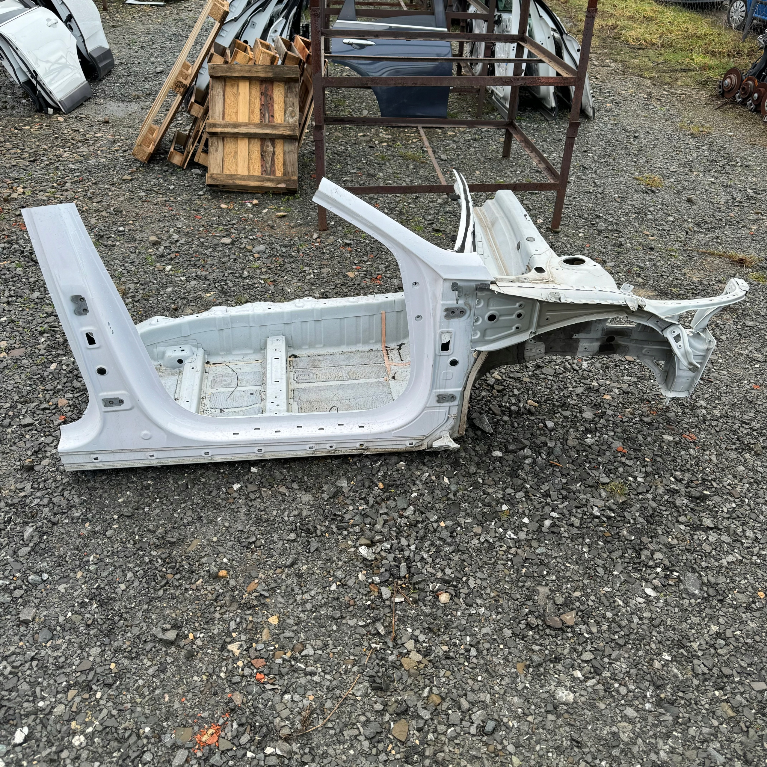 quarter CWIARA front right KIA K5