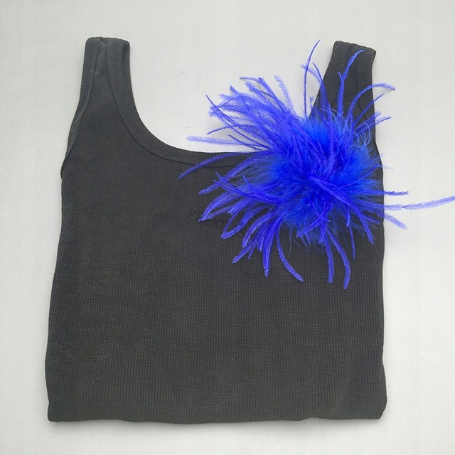 Broszka z piórkami strusimi luksusowa z marabuta Kolekcja Wiosna/lato