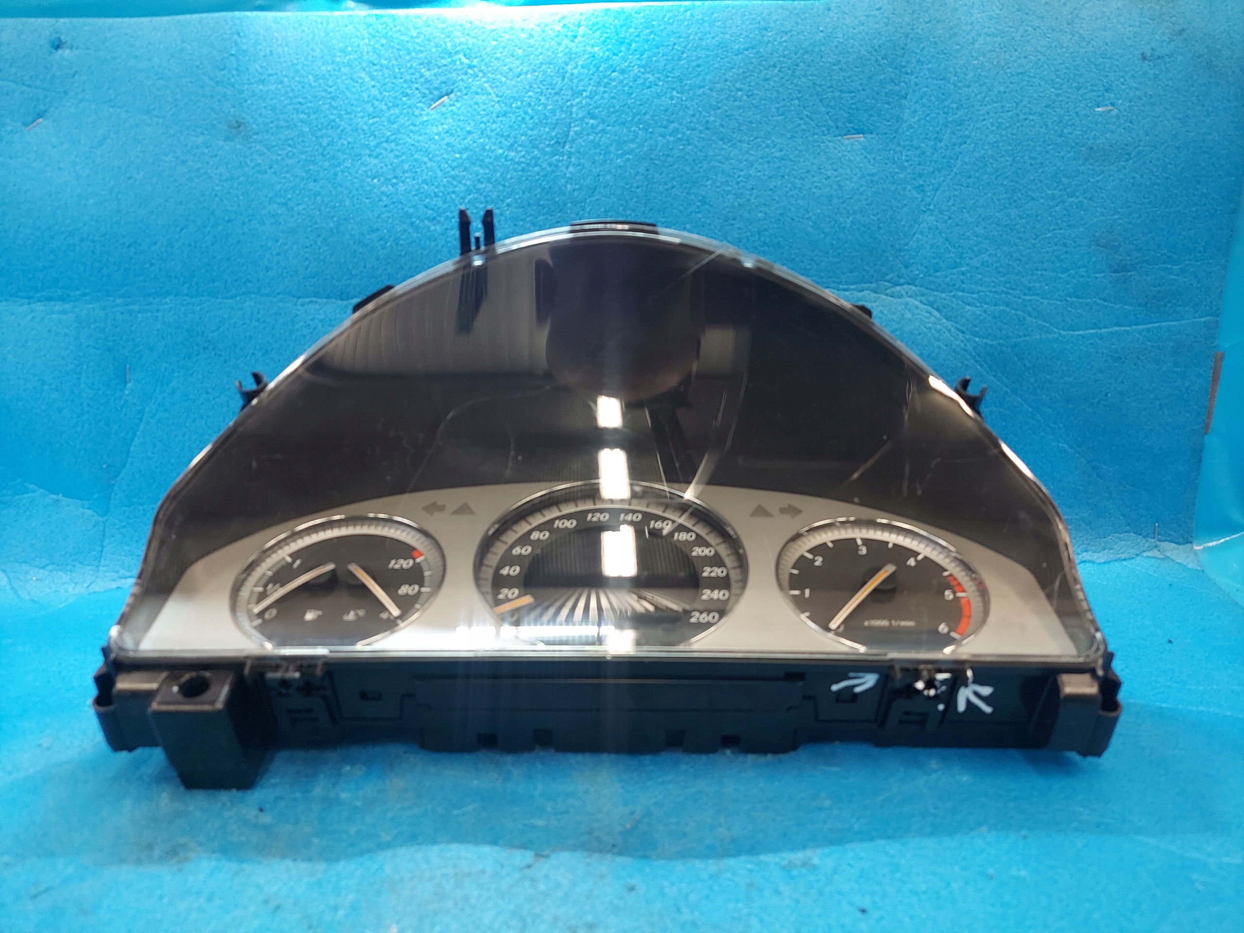 dials clock MERCEDES W204 2.2CDI A2045404548