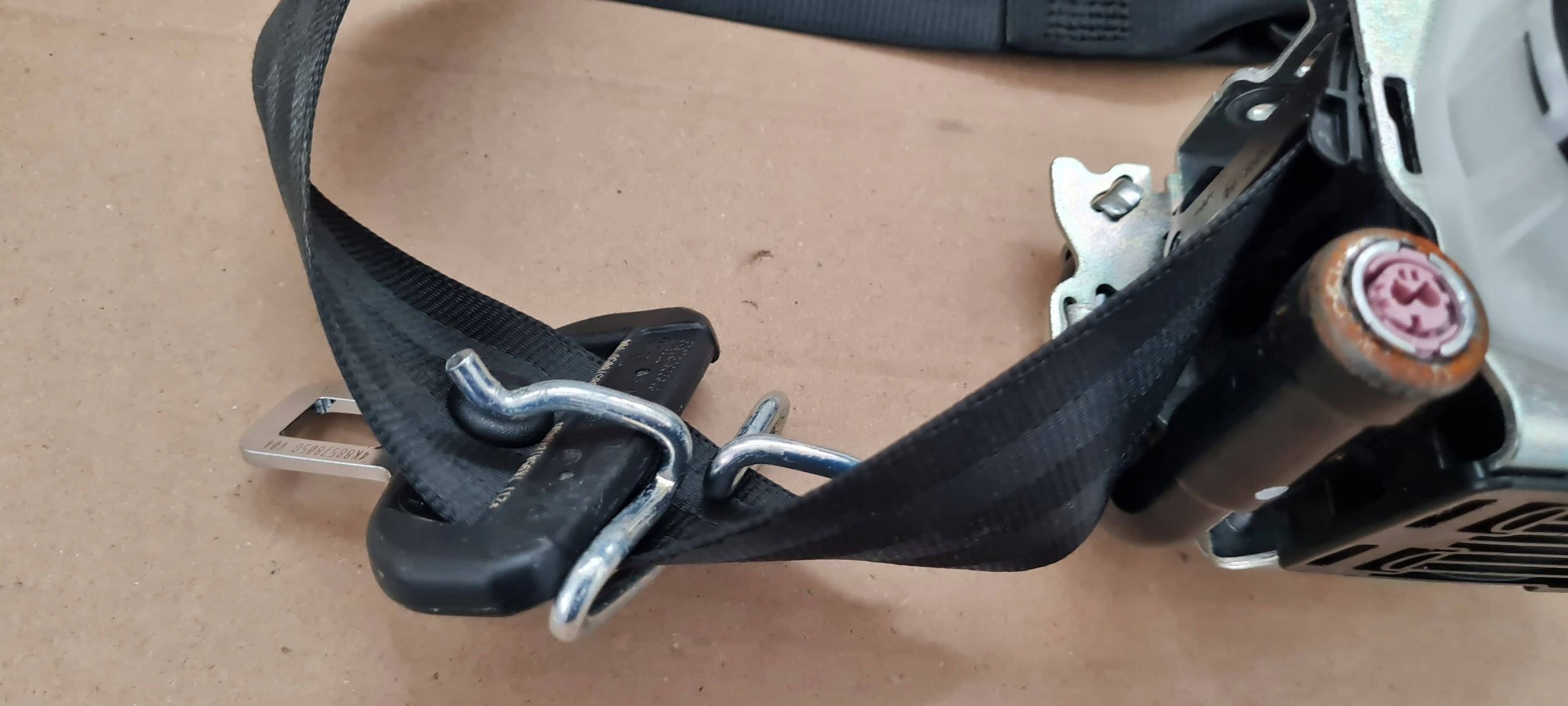 A6 C8 4K Gurten Sicherheits links rechts heck Spanner 4K8857805G