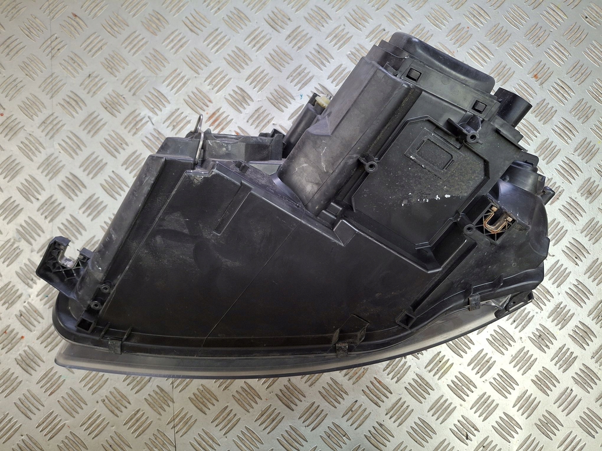 light right front AUDI A 8P0 2003R->2008R