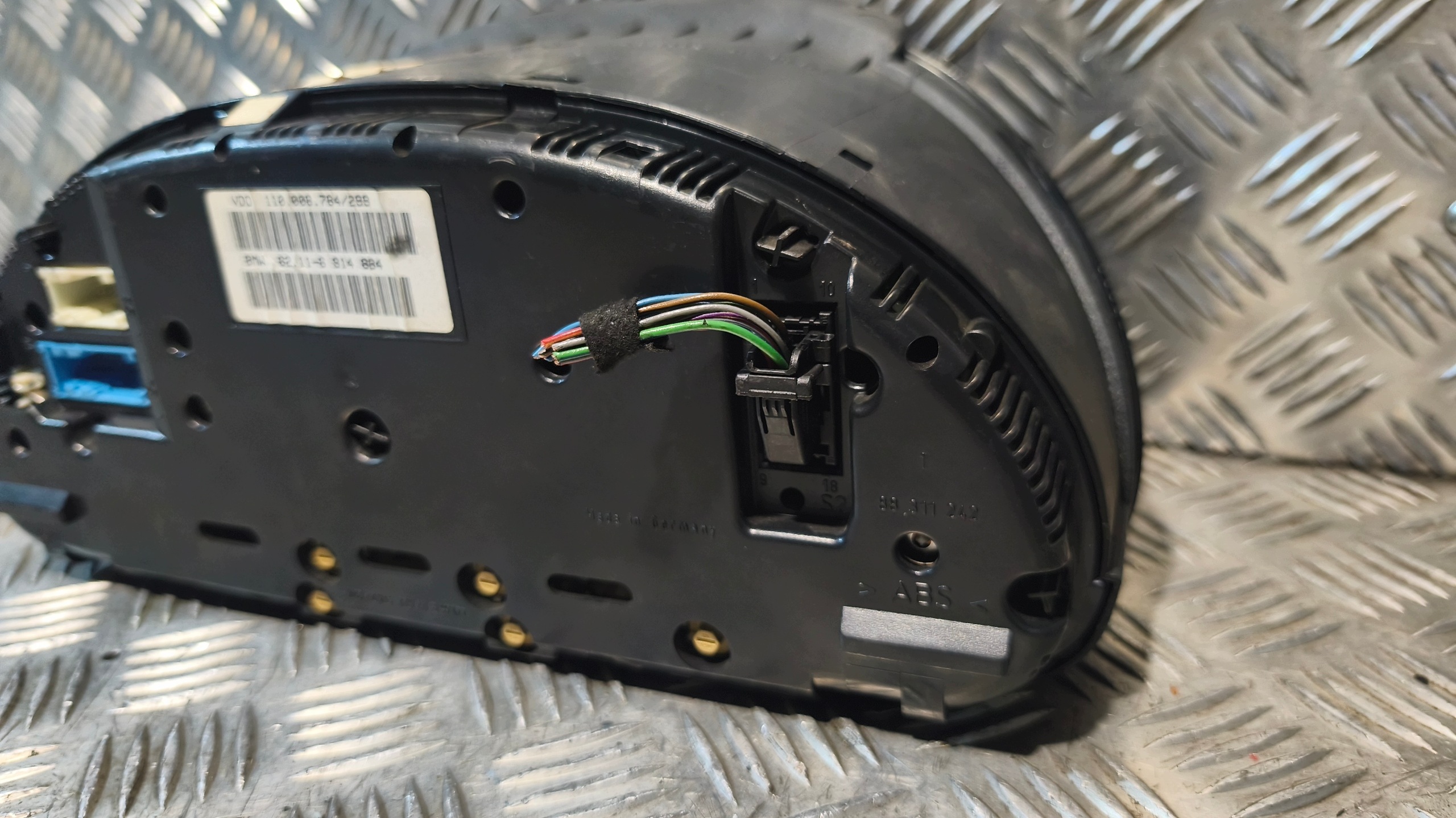 dials BMW E39 520i 2002r 110.008.784/299