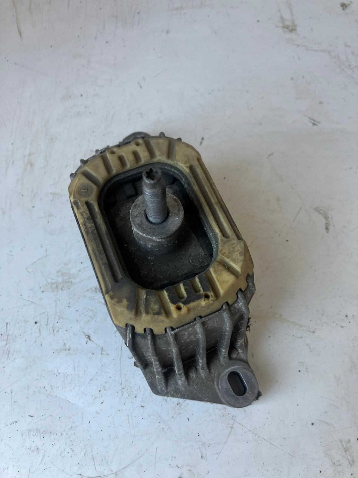 holder engine mount CITROEN C5 III X7 2.0 HDI 140 KM 9670282280