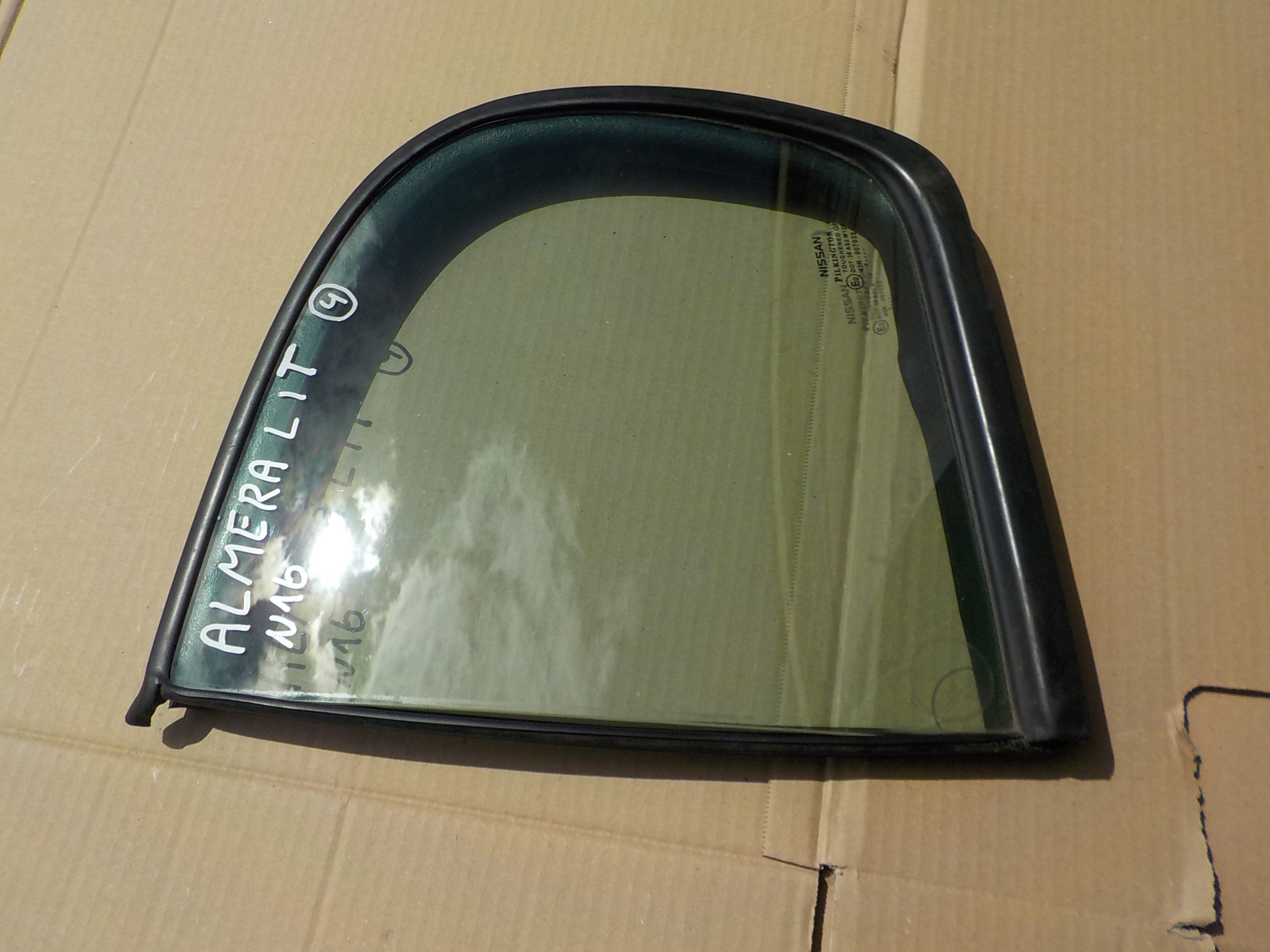 window left rear part nissan almera n16 2004r