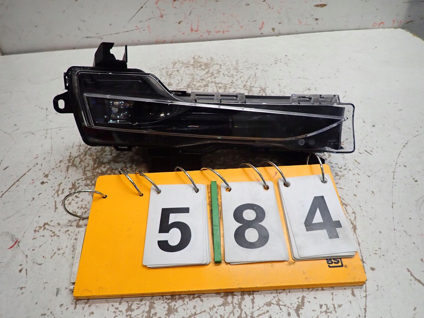 Nebelscheinwerfer rechts TESLA 3 2017- 1624798-00-A
