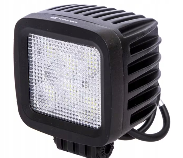 LED6 Čtvercová Pracovní Lampa 42W 3780lm 12/24V Krátké Světlo