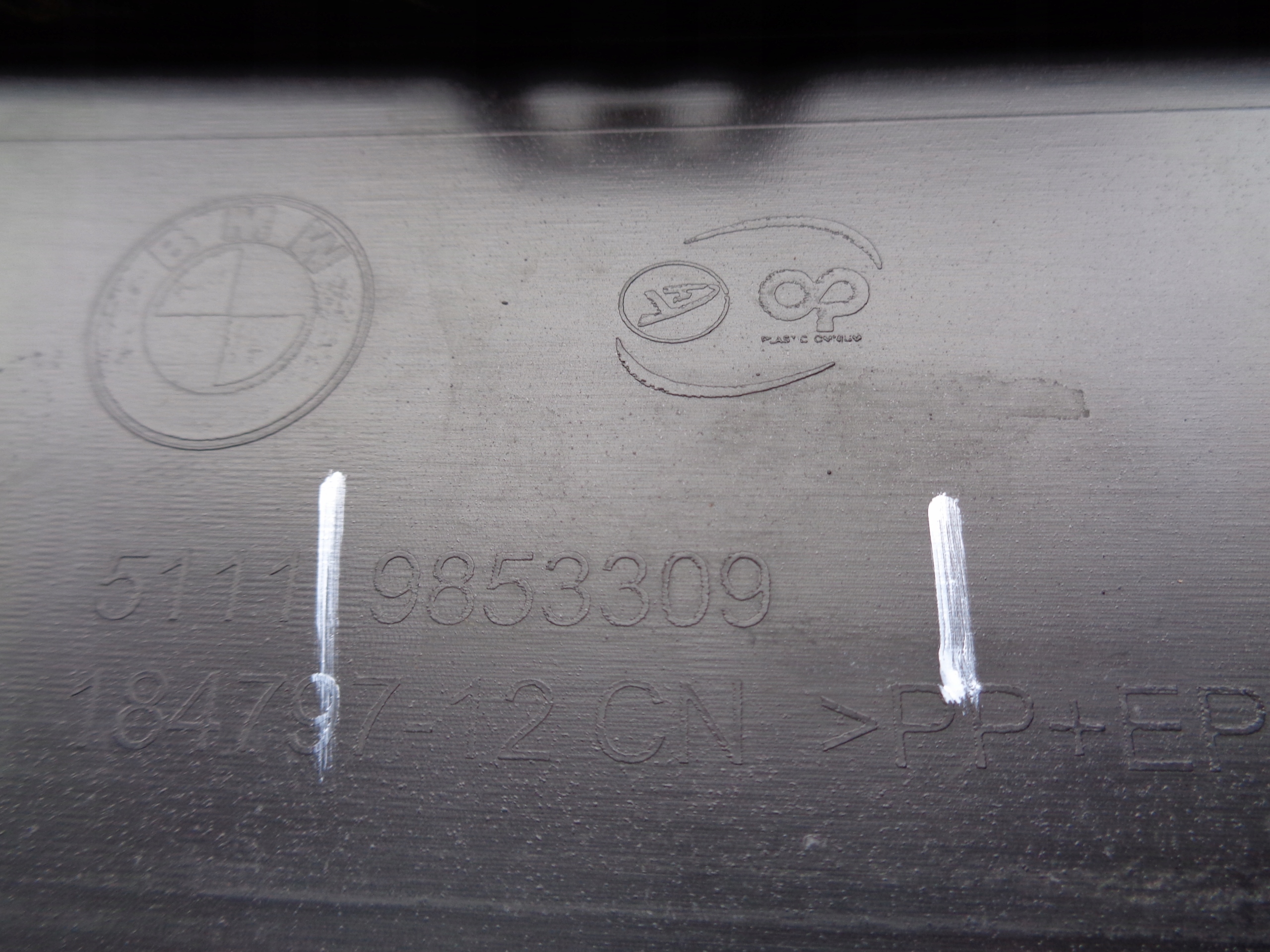 moulding of a bumper front BMW IX3 G08 LIFT m-packet