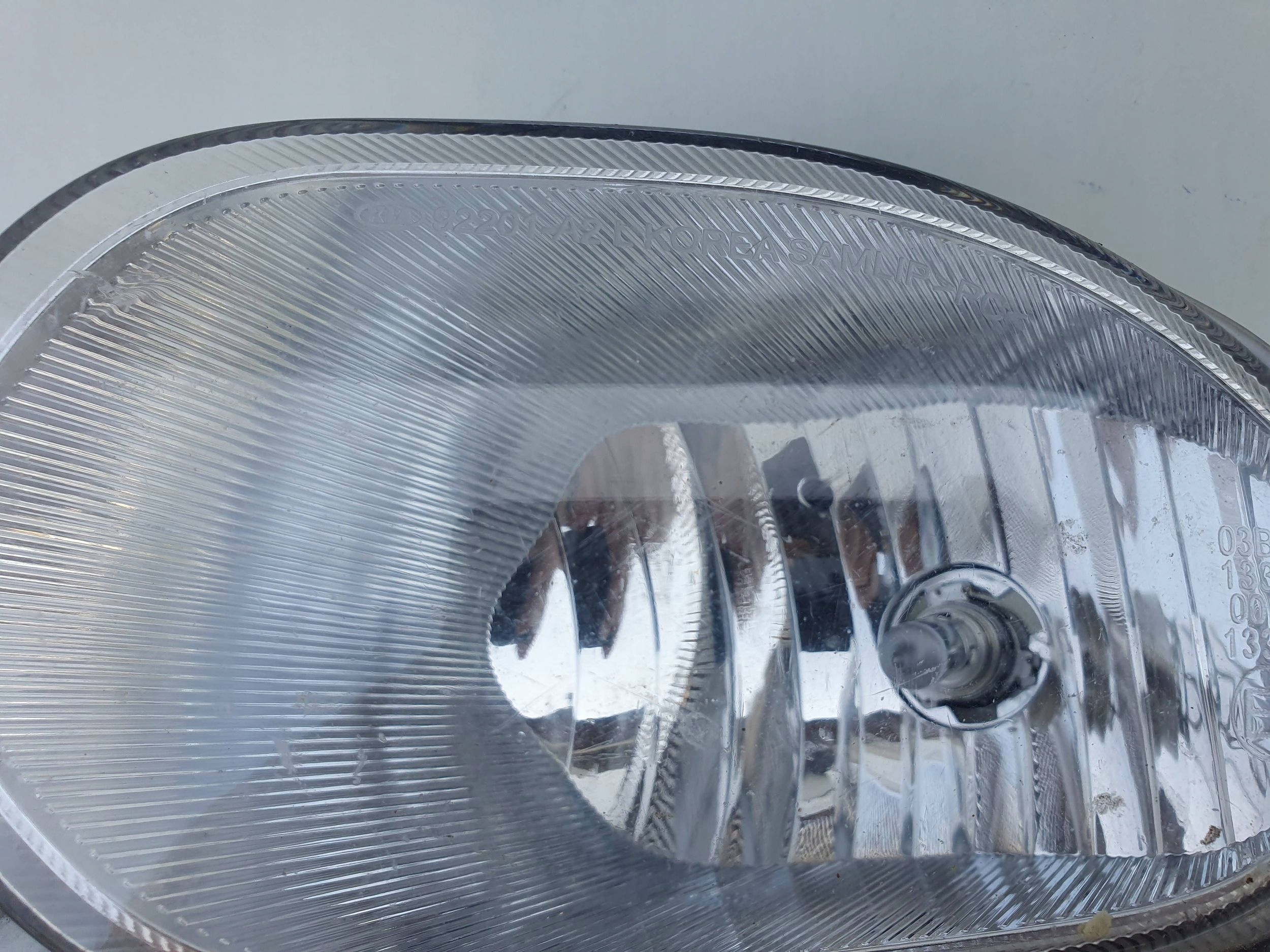 KIA Ceed 2 II 12- 92201-a2 left light przeciwmglowe front fog light