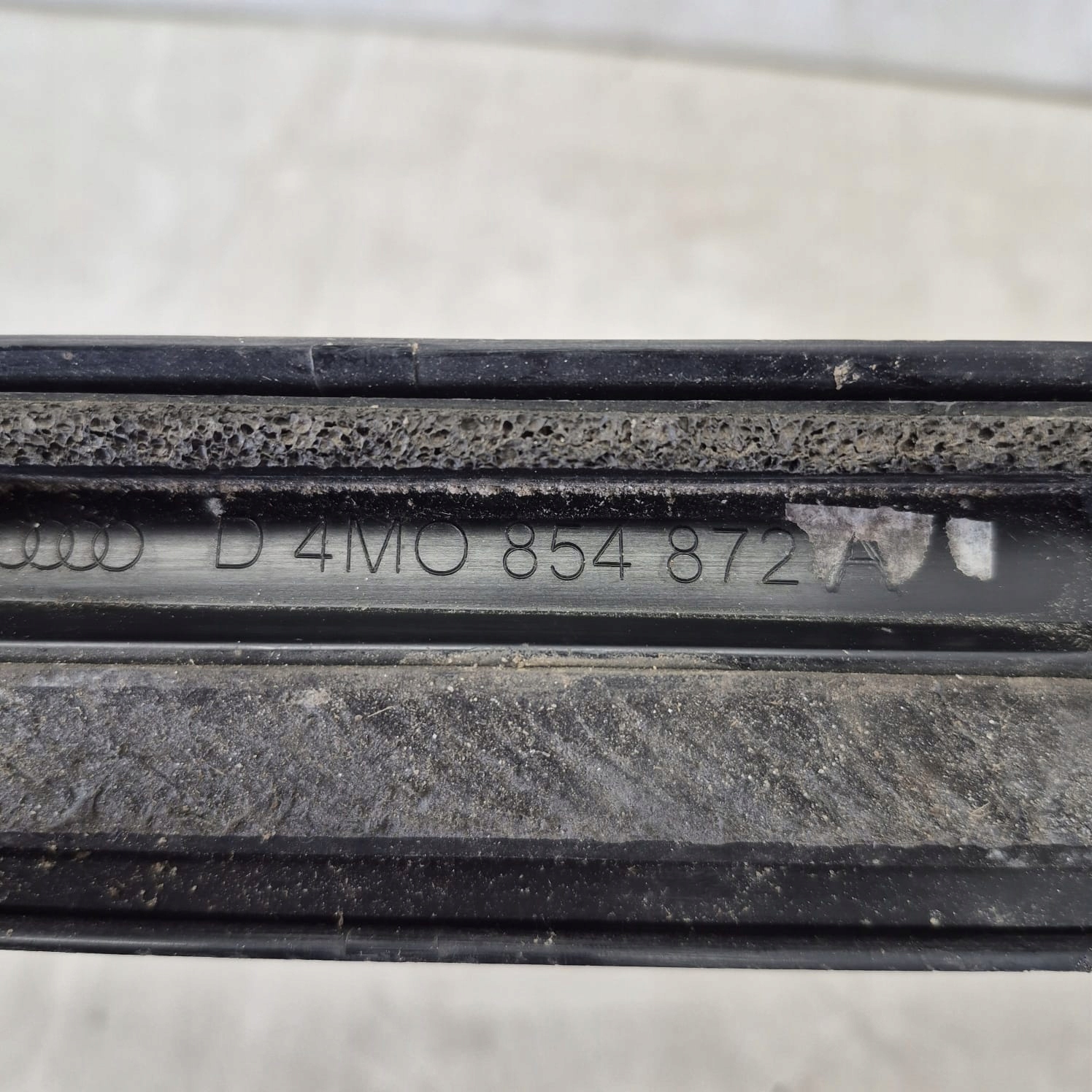 AUDI Q7 II 2 4M LIFT 19-> moulding cap bonnet right