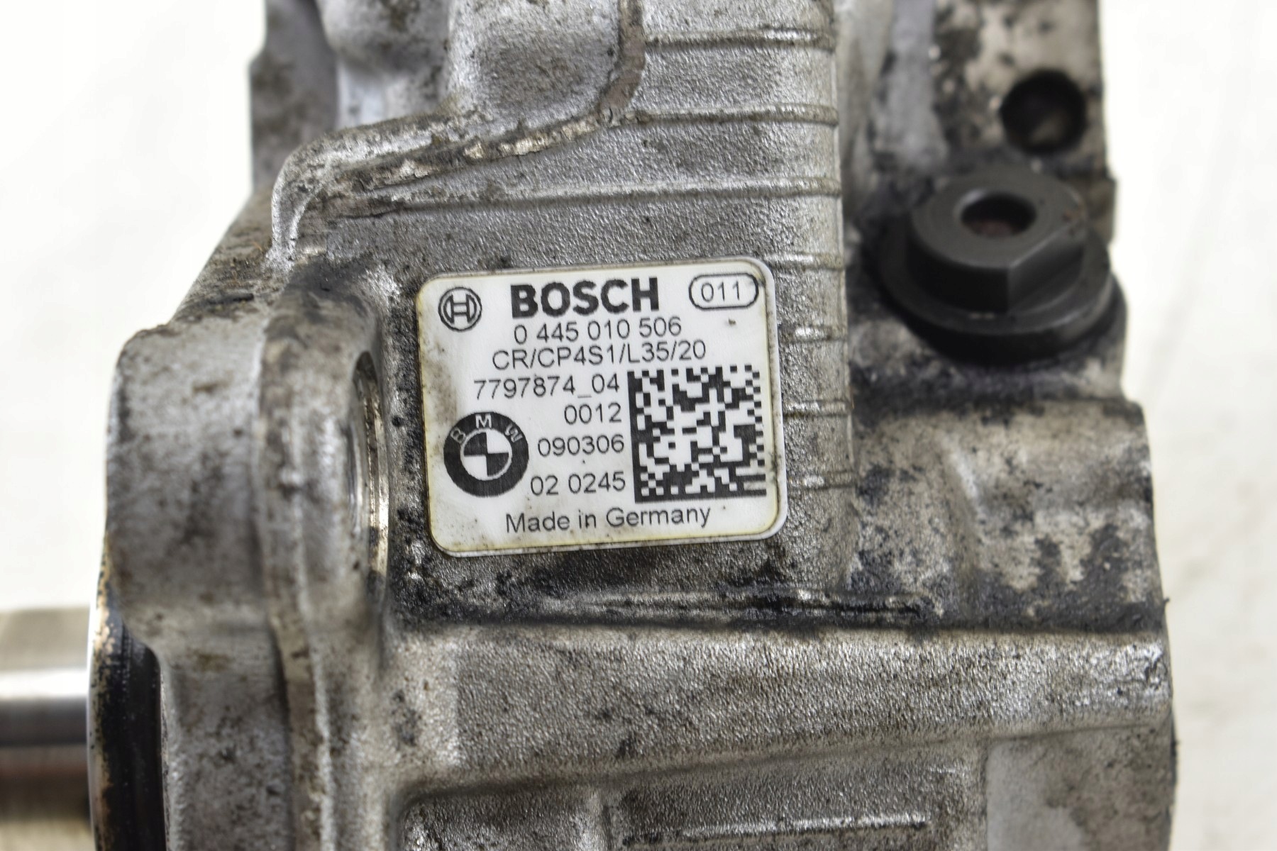 Einspritzpumpe BMW E81 E87 E60 E61 E90 E91 X3 E83 2.0 D 7797874 0445010506
