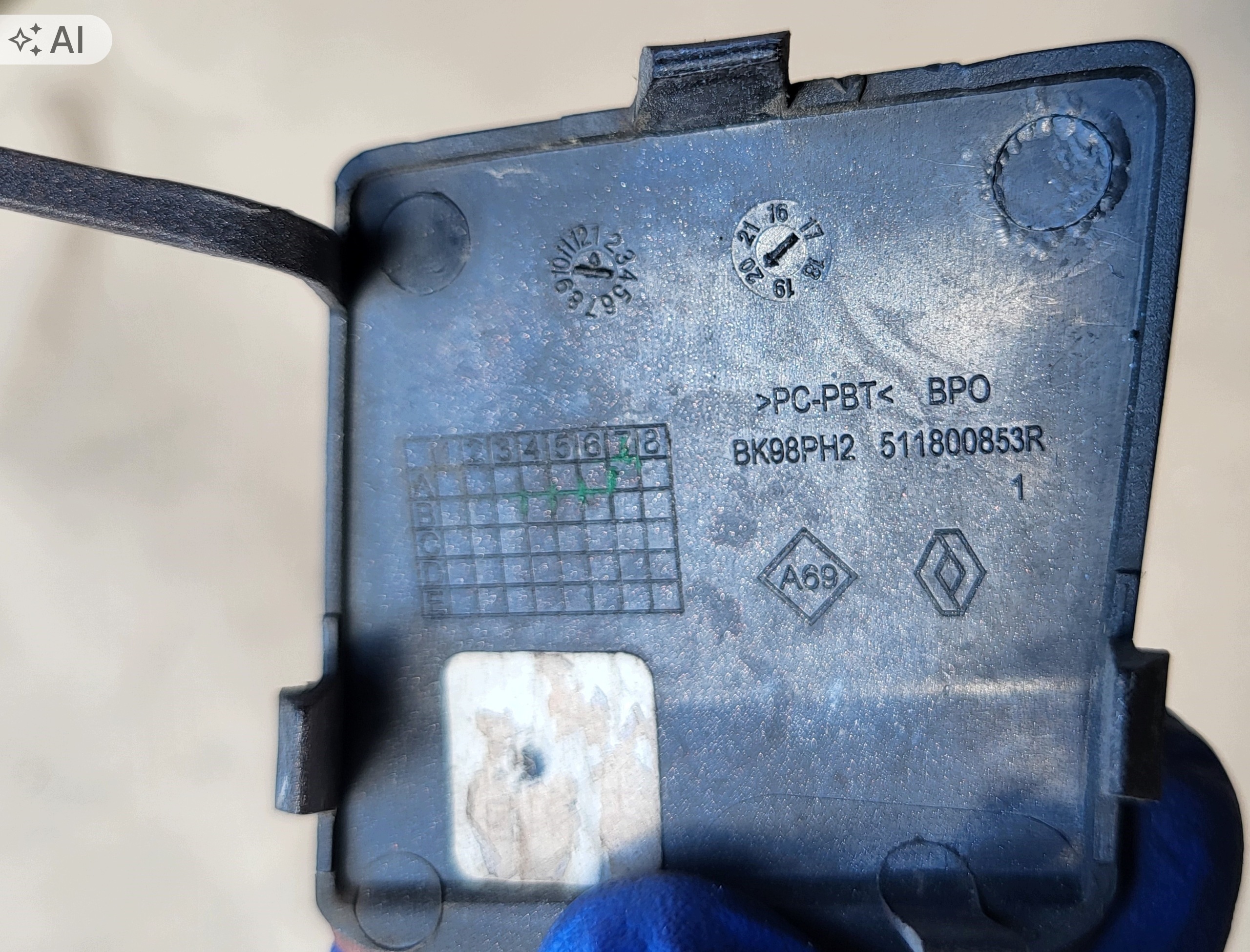 Abschleppöse der Stoßstange vorne Blende Abdeckung RENAULT CLIO IV 511800853R BK98PH2
