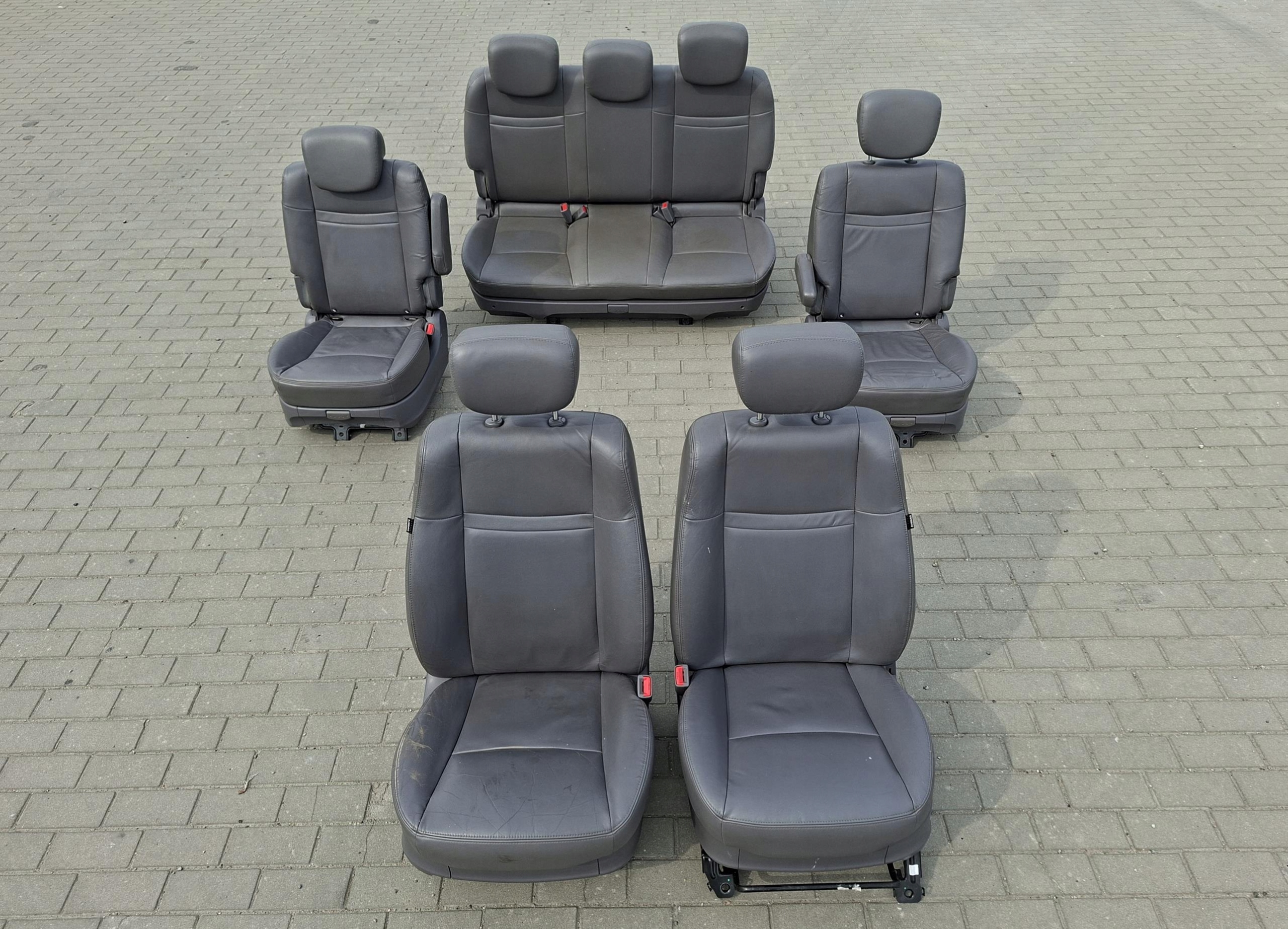 Siège KOMPLET SSANGYONG RODIUS II