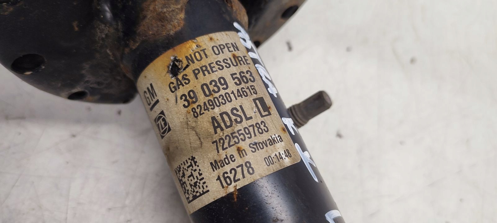 shock absorber spring front sususpension Opel Astra K 1,4TB