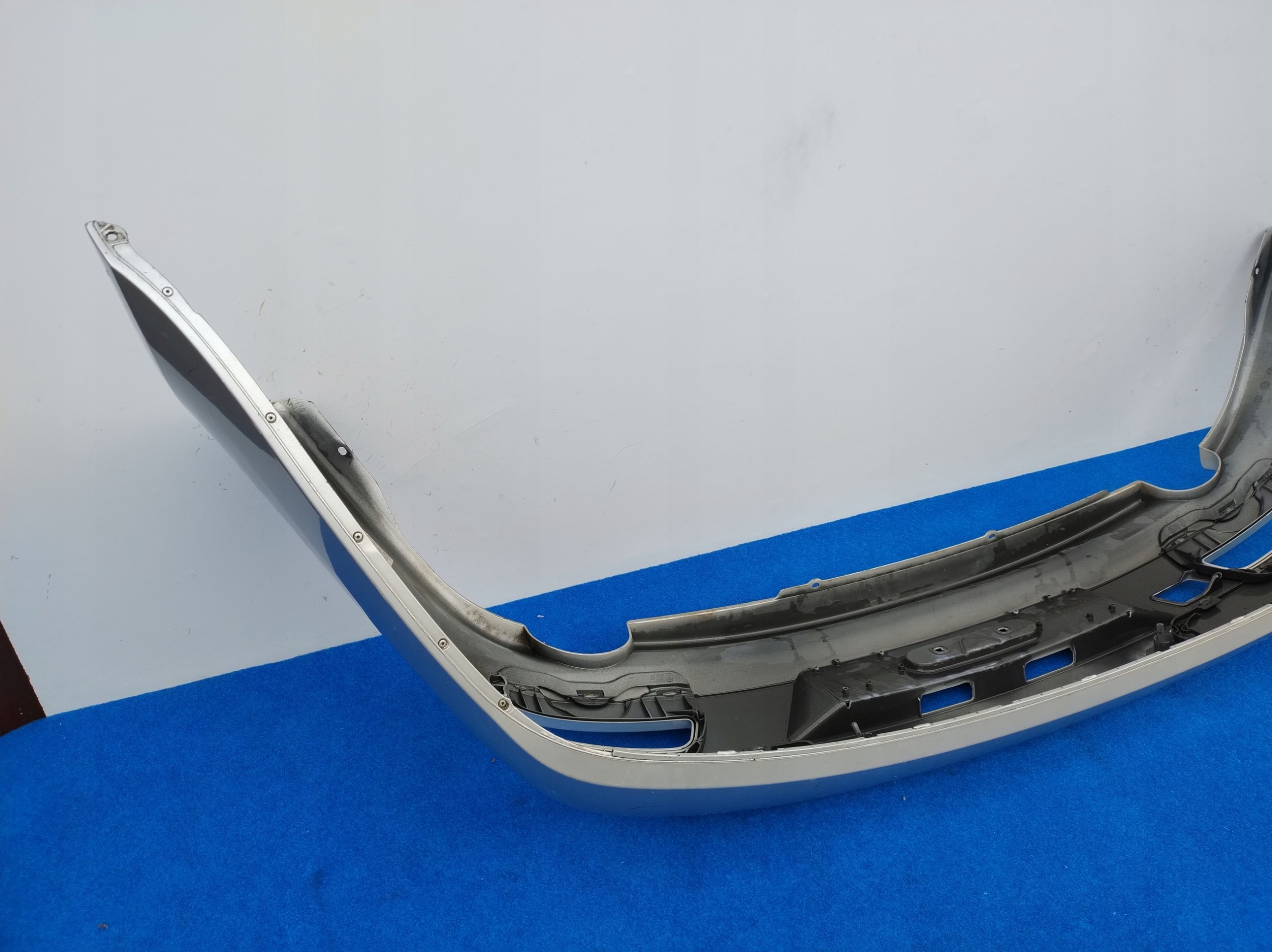 BMW 6 E63 E64 bumper rear part rear below sensors 51127008831 BB80