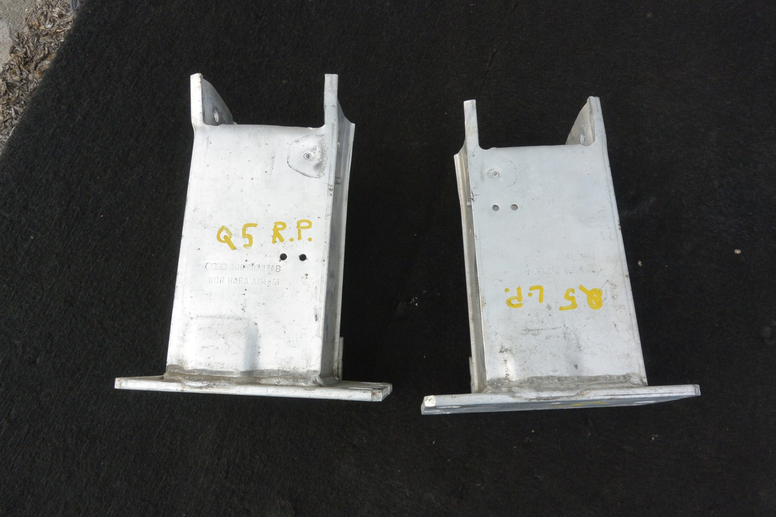 AUDI Q5 8R beam tip left right 09-17