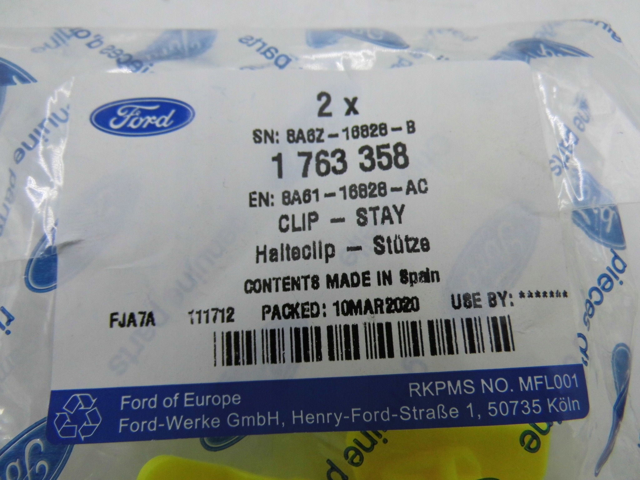 UCHWYT PODPÓRKA MASKI FORD FIESTA MK7 ECOSPORT KA+ B-MAX TRANSIT COURIER Numer katalogowy części 1763358