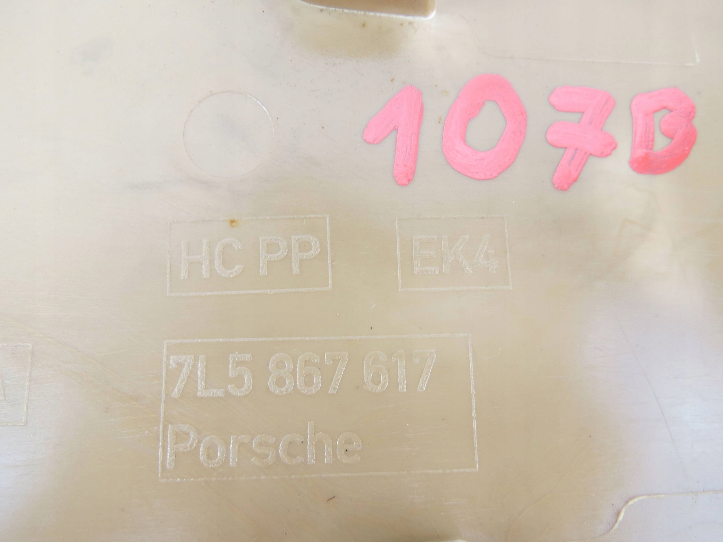 lista kárpit tetö PORSCHE CAYENNE 4.8 V8 7L5867617