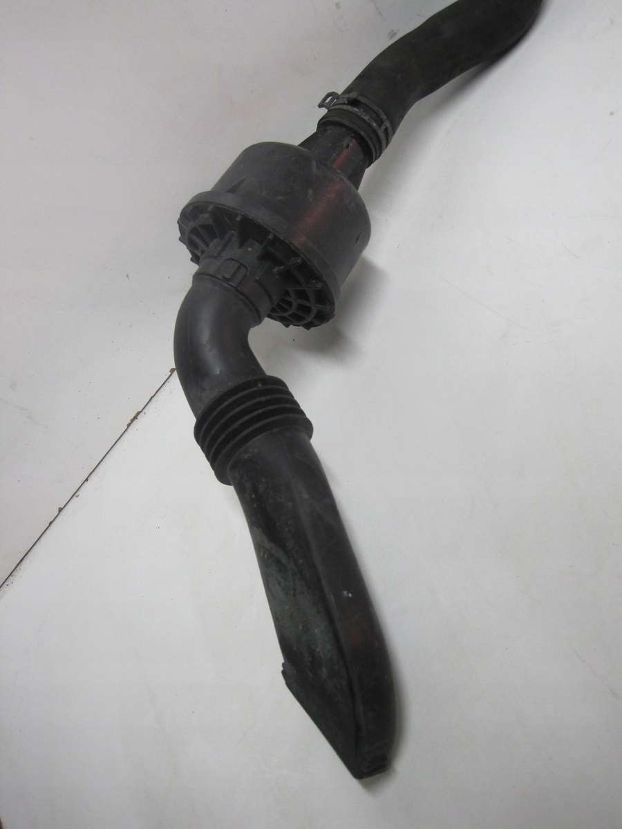 pipe hose RANGE ROVER EVOQUE 70516885