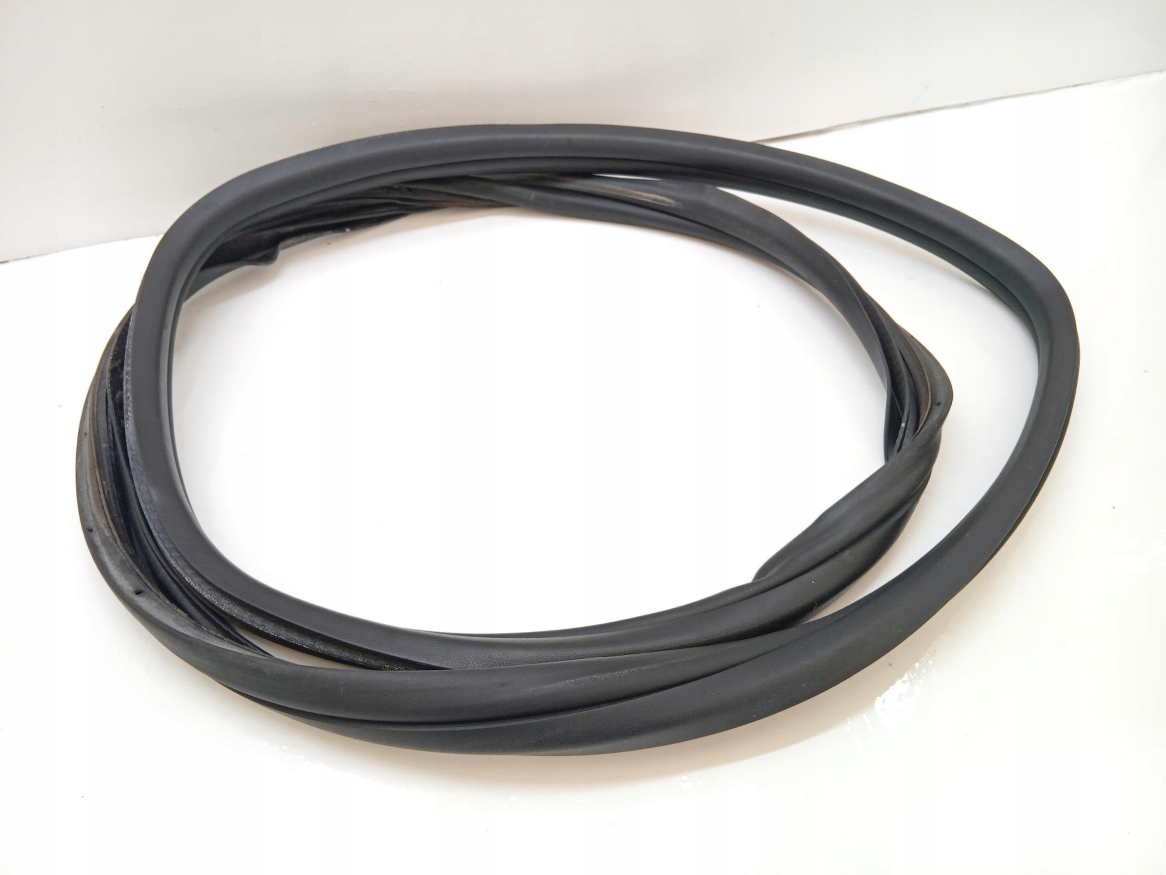 USZCZELKA DRZWI LEWA TYŁ FIAT BRAVO II Typ samochodu Samochody osobowe