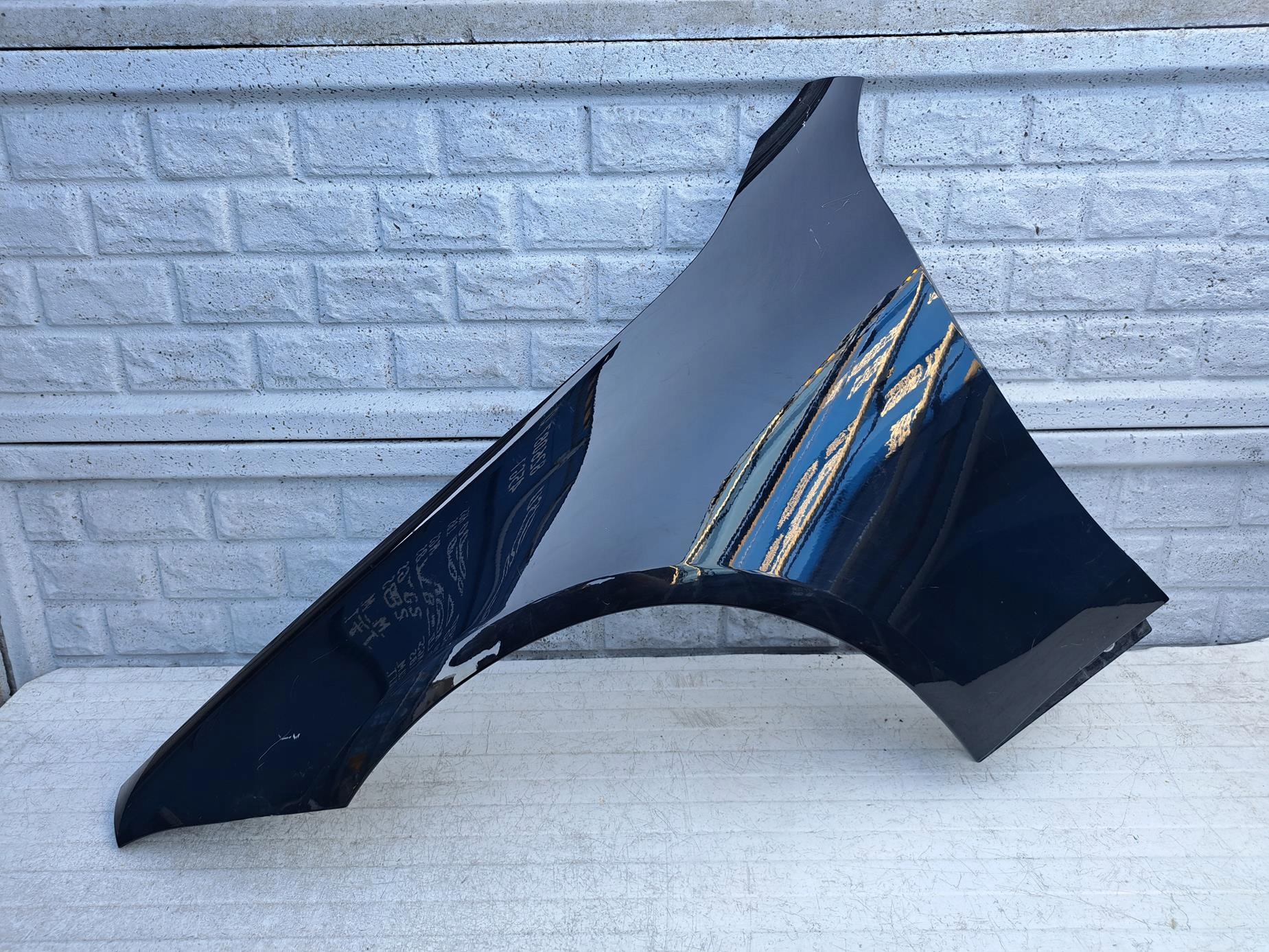 MERCEDES CLS W257 W 257 BŁOTNIK PRZEDNI LEWY ORYGINAŁ