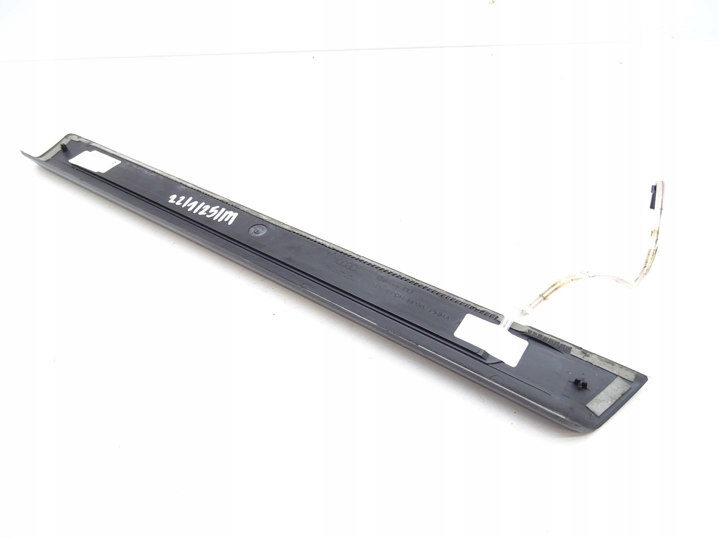 moulding threshold right front right LED AUDI Q7 4M 15- S-LINE 4M0947406B