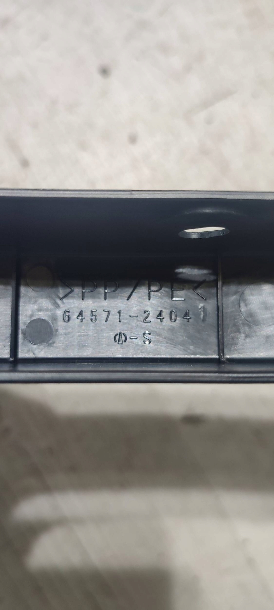 Lexus RC 2019 rear part side right hinge of rear bonnet boot