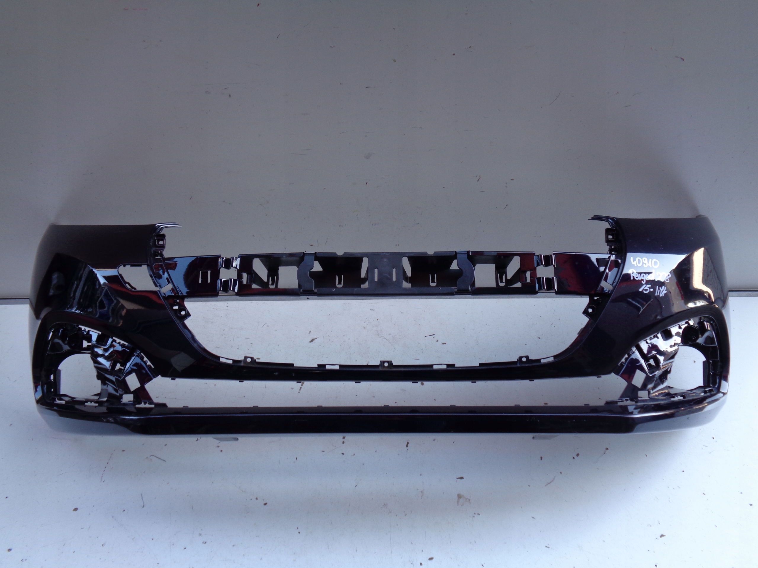 front bumper PEUGEOT 208 15- LIFT NR 40910