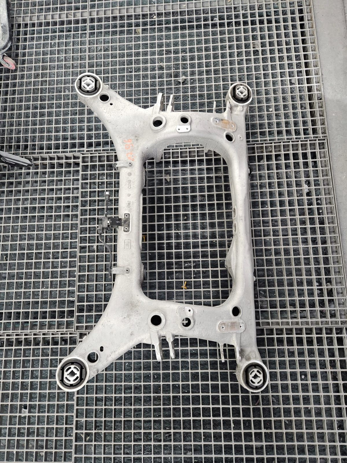 WÓZEK, SANKI TRAWERS TYŁ ALFA ROMEO STELVIO Q4 QUADRIFOGLIO 2.9 IDEALNE 22r