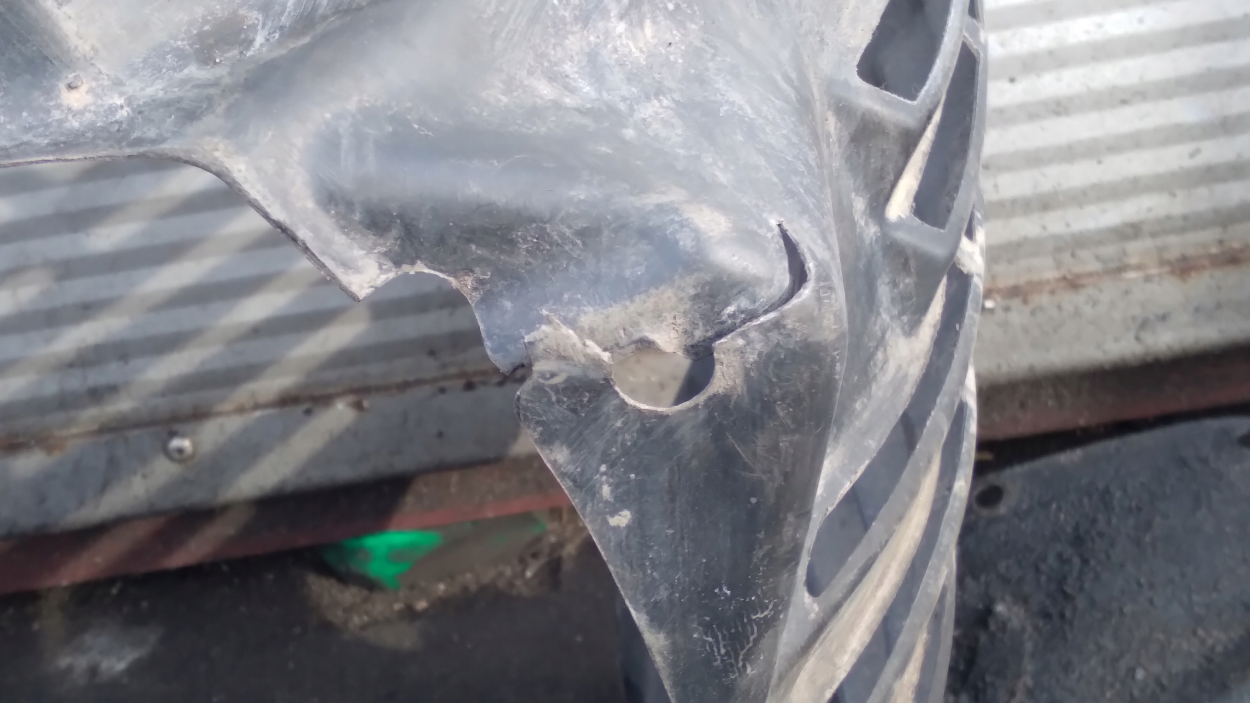mudguard left front MAZDA 6 GH