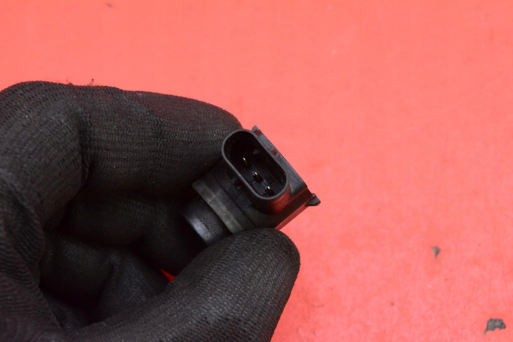 Sensor Parken vorne PDC 4H0919275 VW PASSAT B7 10-15