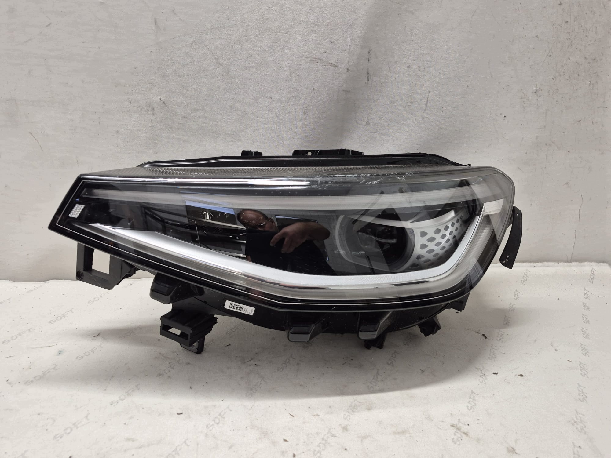 VW ID.4 ID.5 ID4 ID5 11A light left front FULL LED 11B941035M