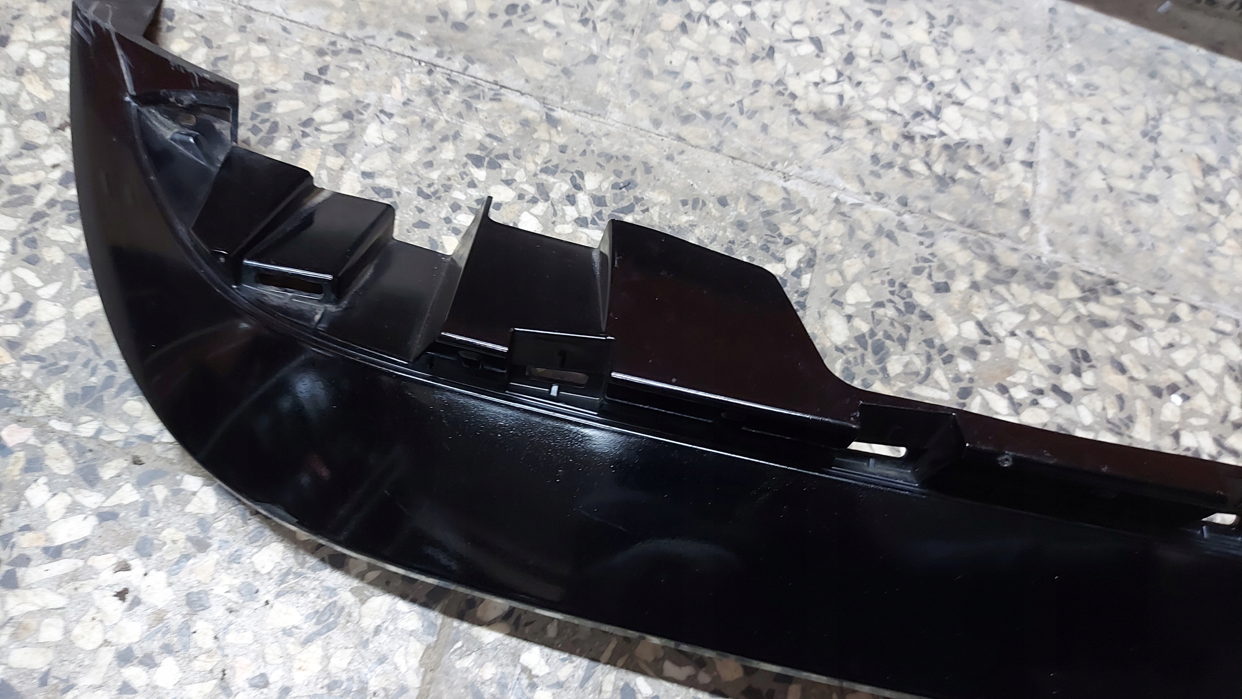 spoiler accessori Paraurti posteriore TOYOTA COROLLA E21 KOMBI 19