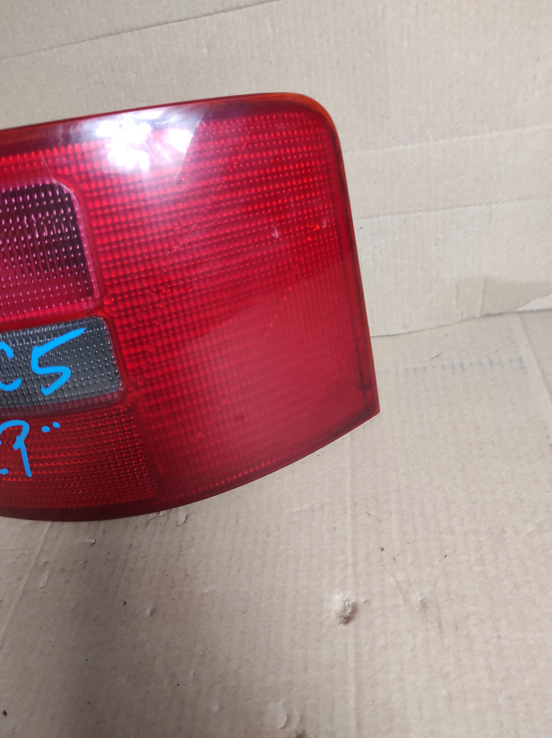 AUDI A6 C5 KOMBI light rear part right original