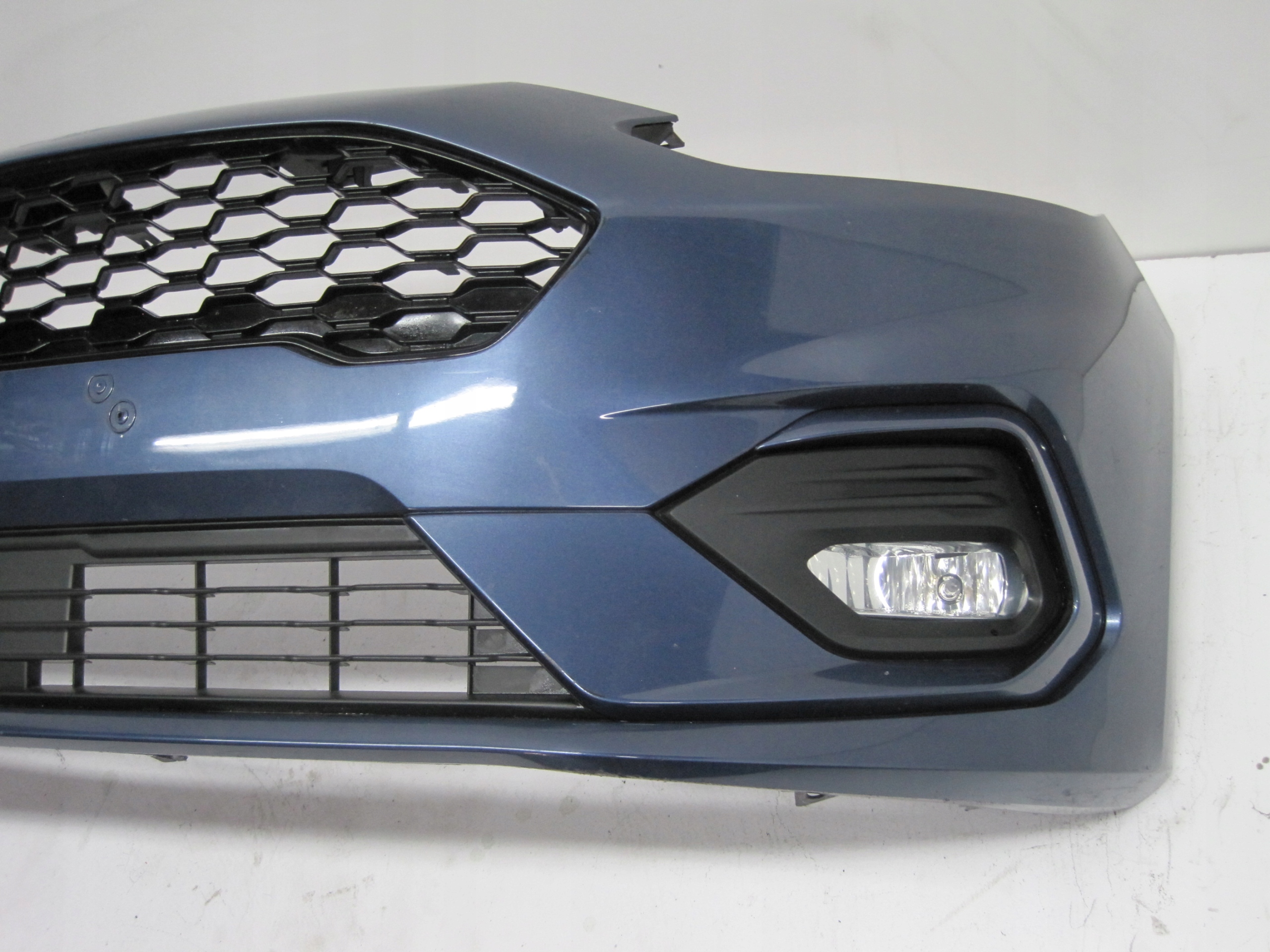 front bumper front FORD FIESTA MK8 ST-LINE