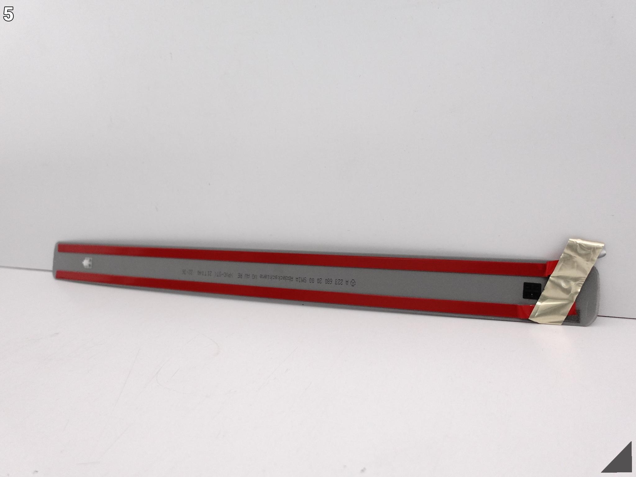 MERCEDES S-KLASA W223 20- CHROM moulding threshold front right new ORG
