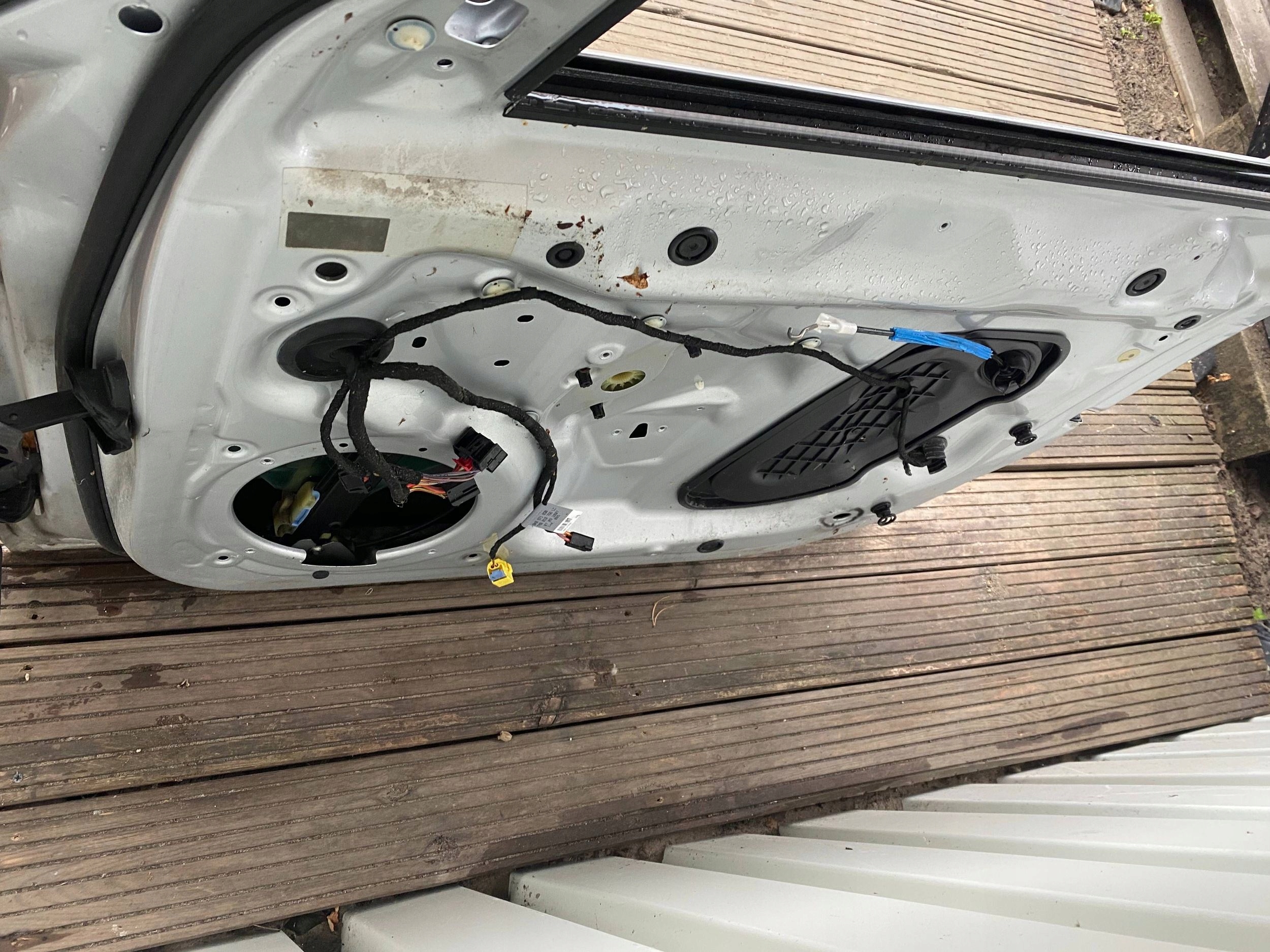 AUDI A4 B8 S-LINE complete door right front front SREBRNY