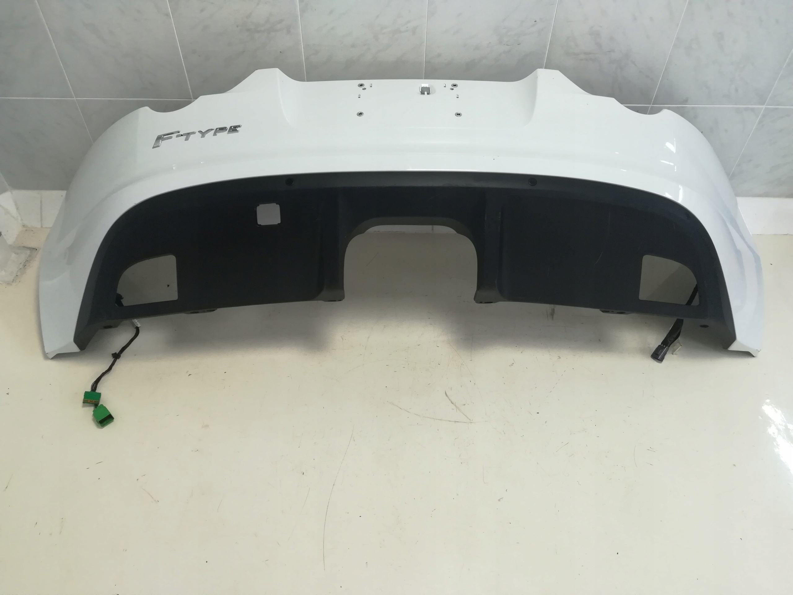 JAGUAR F-TYPE X152 bumper rear part rear 4x PDC bundle