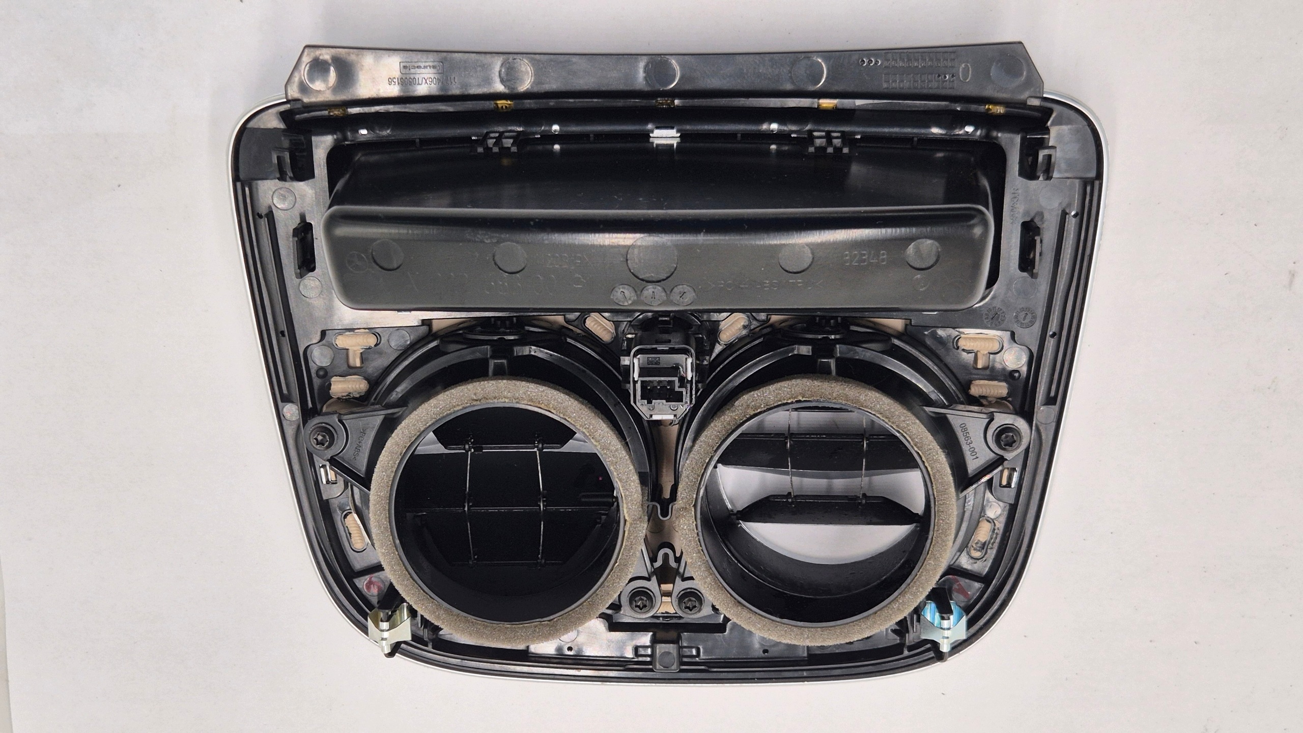 grid air conditioning devices rear part rear complete 2226830091 MERCEDES W222 very good condition