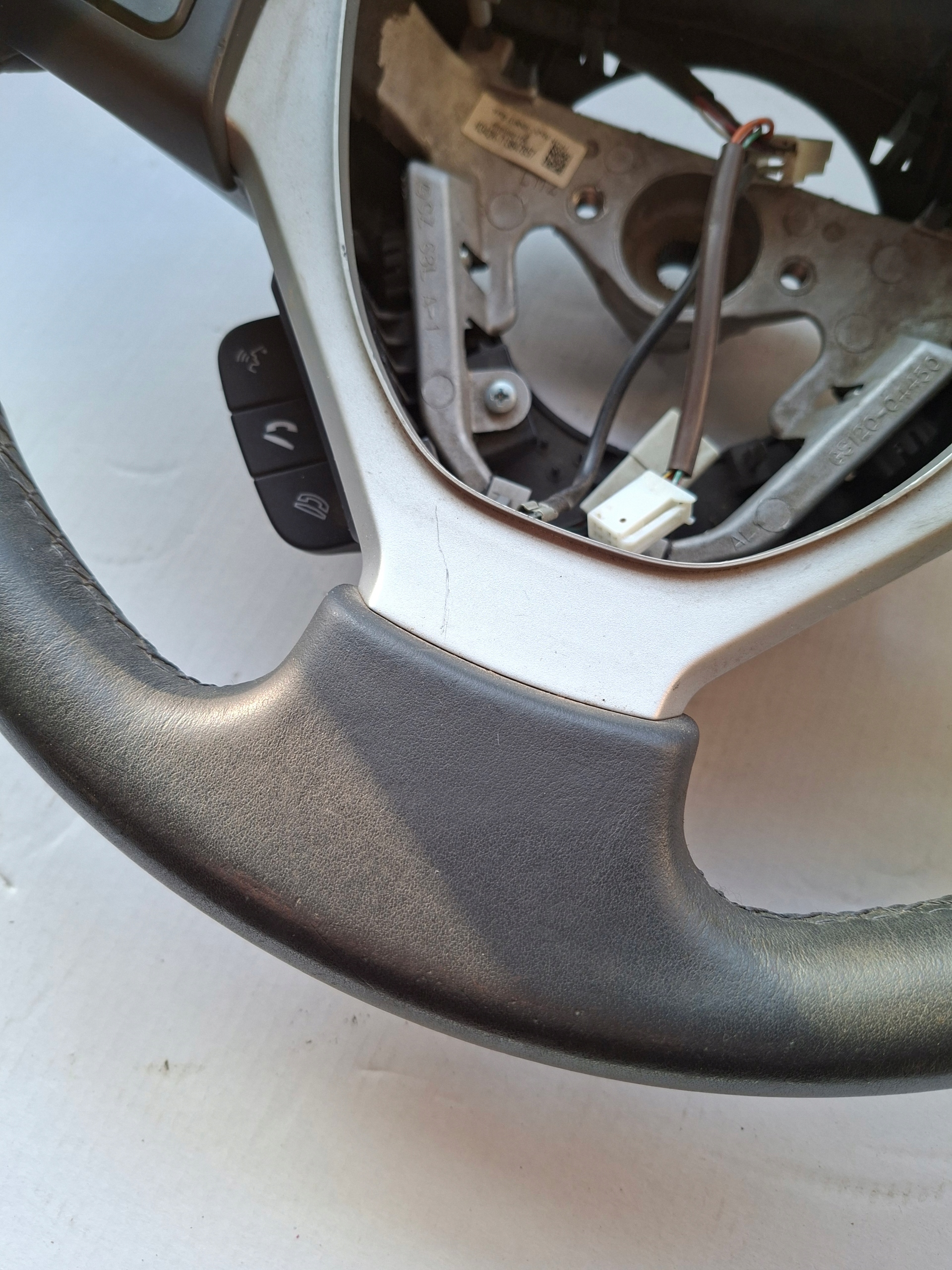 lenkrad Leder SUZUKI SWIFT MK7 GS120-04450