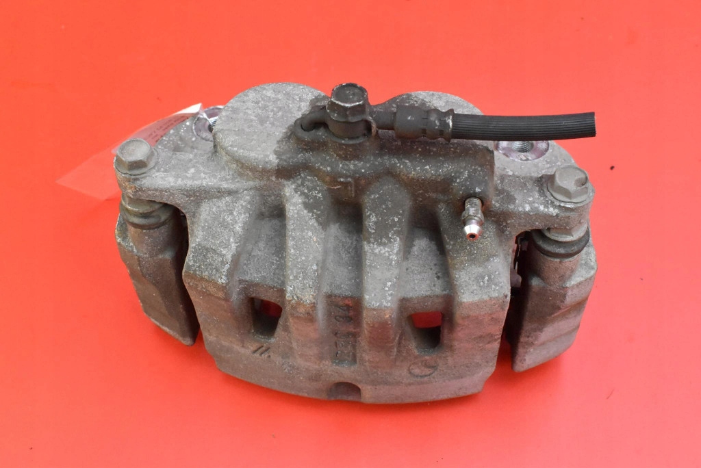 caliper brake left front TOYOTA BZ4X 204 KM 22