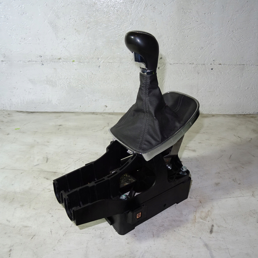 OPEL INSIGNIA LIFT 2.0CDTI trim 6B 55598025