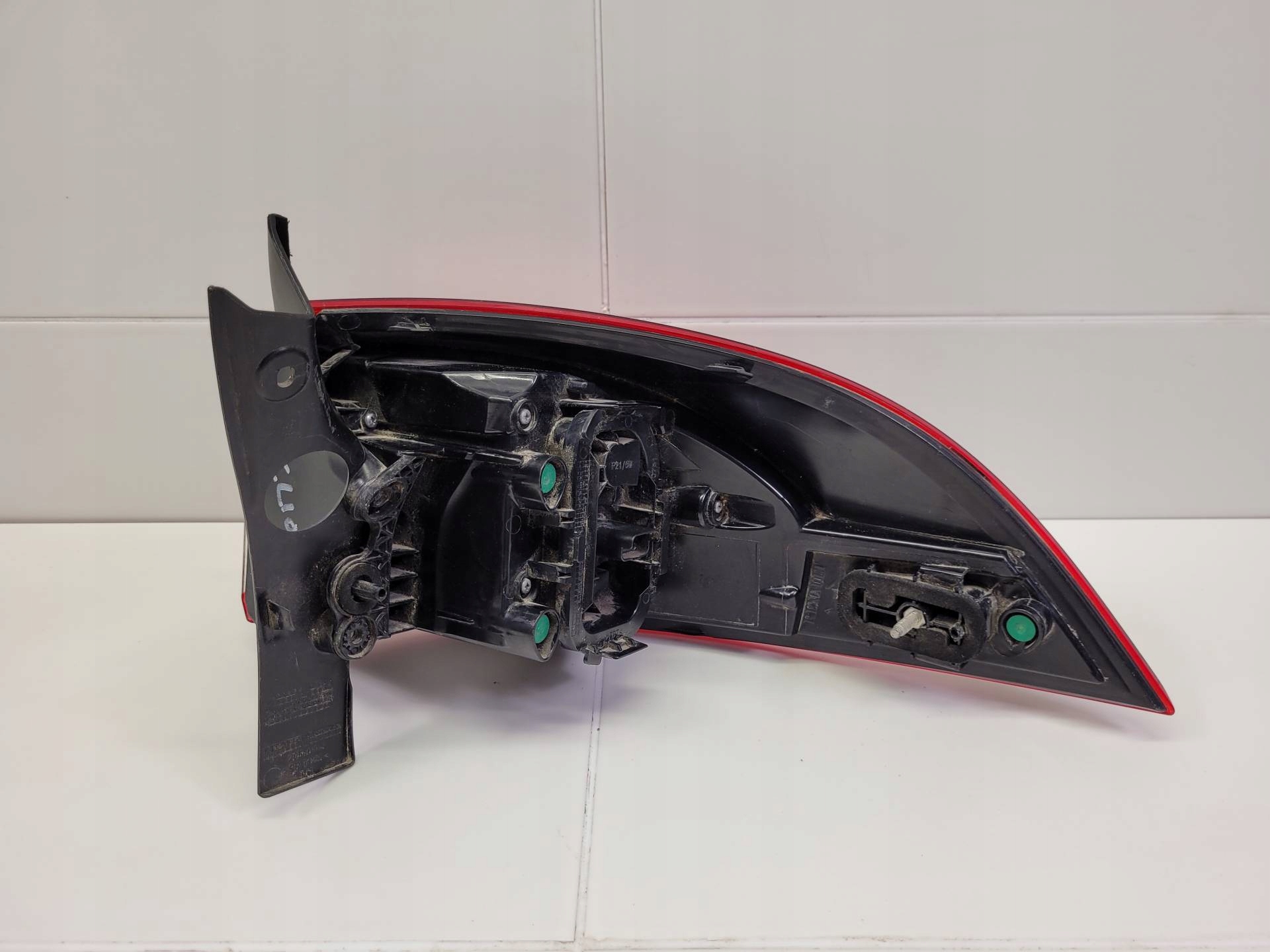 light rear left side Renault Clio 4 2015 265507408R